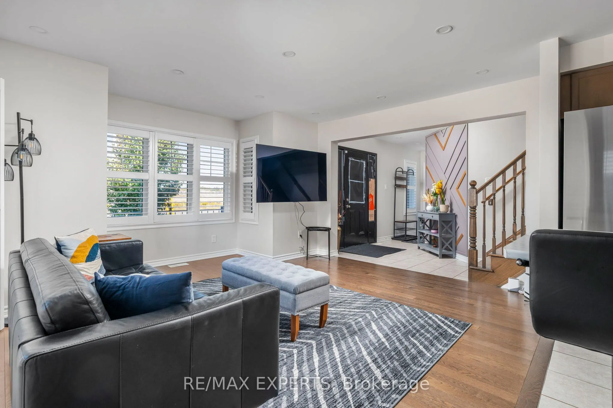 56 Donlamont Circle