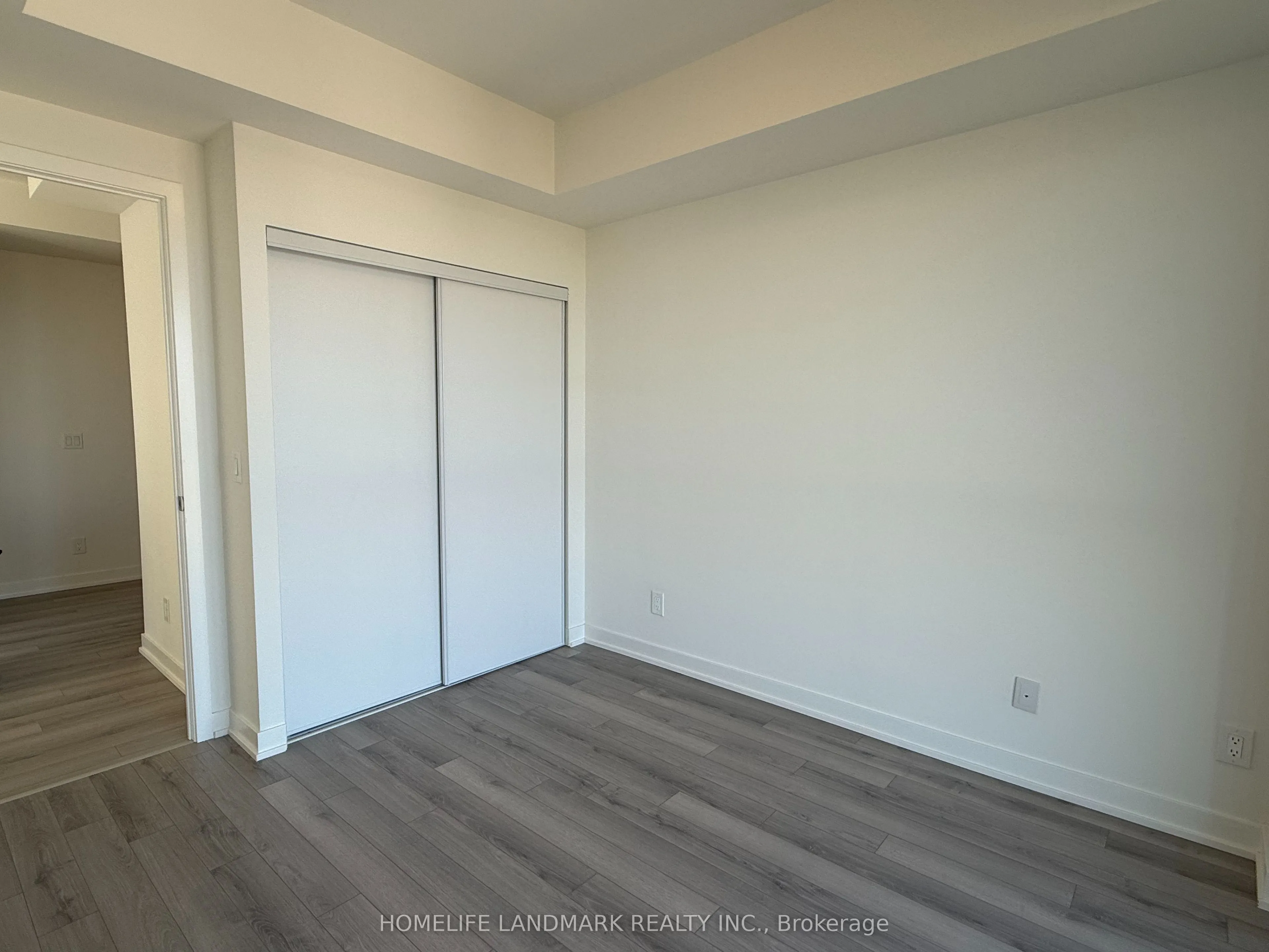 3079 Trafalgar Road, #1209