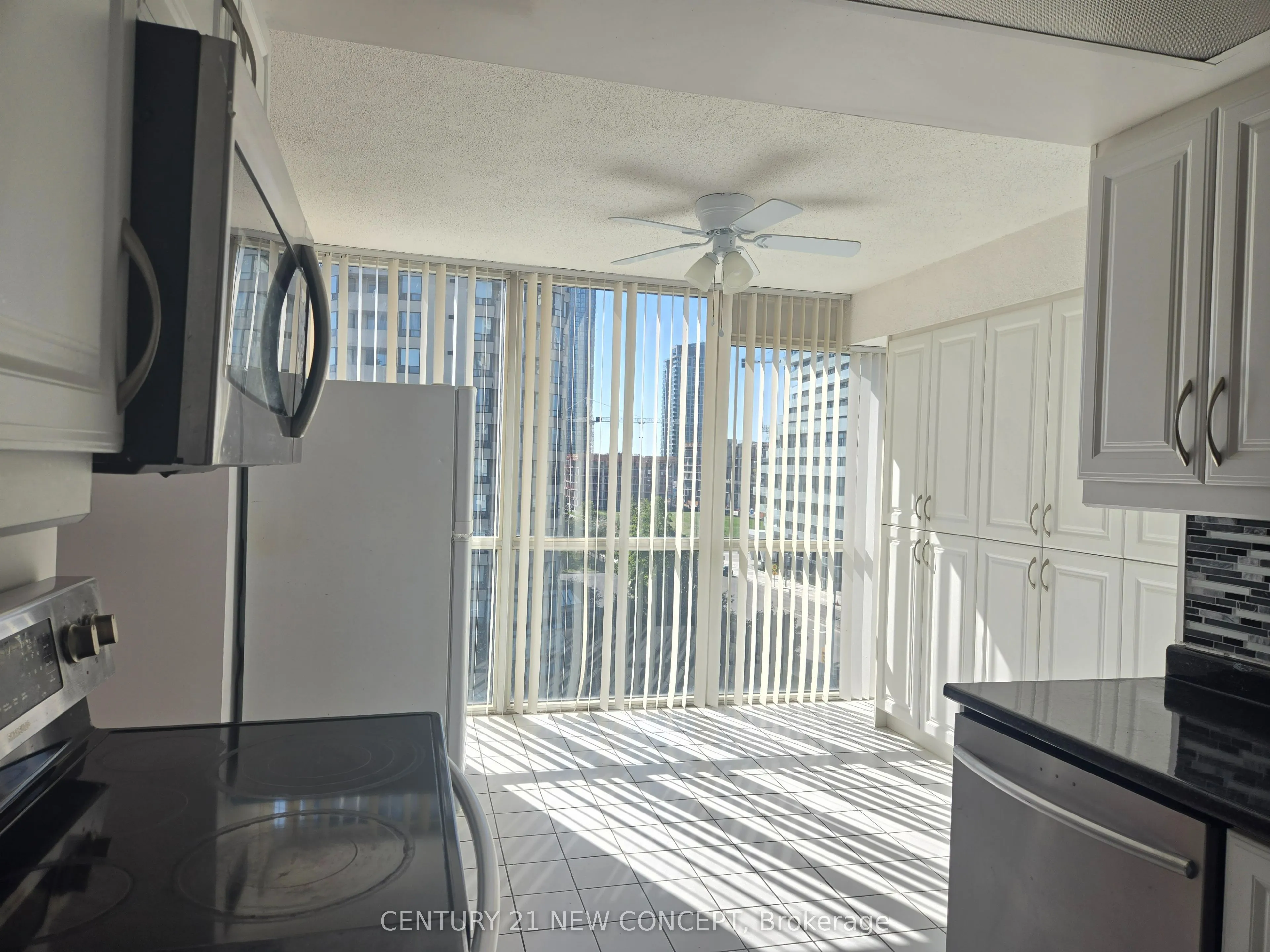 350 Webb Drive, #702