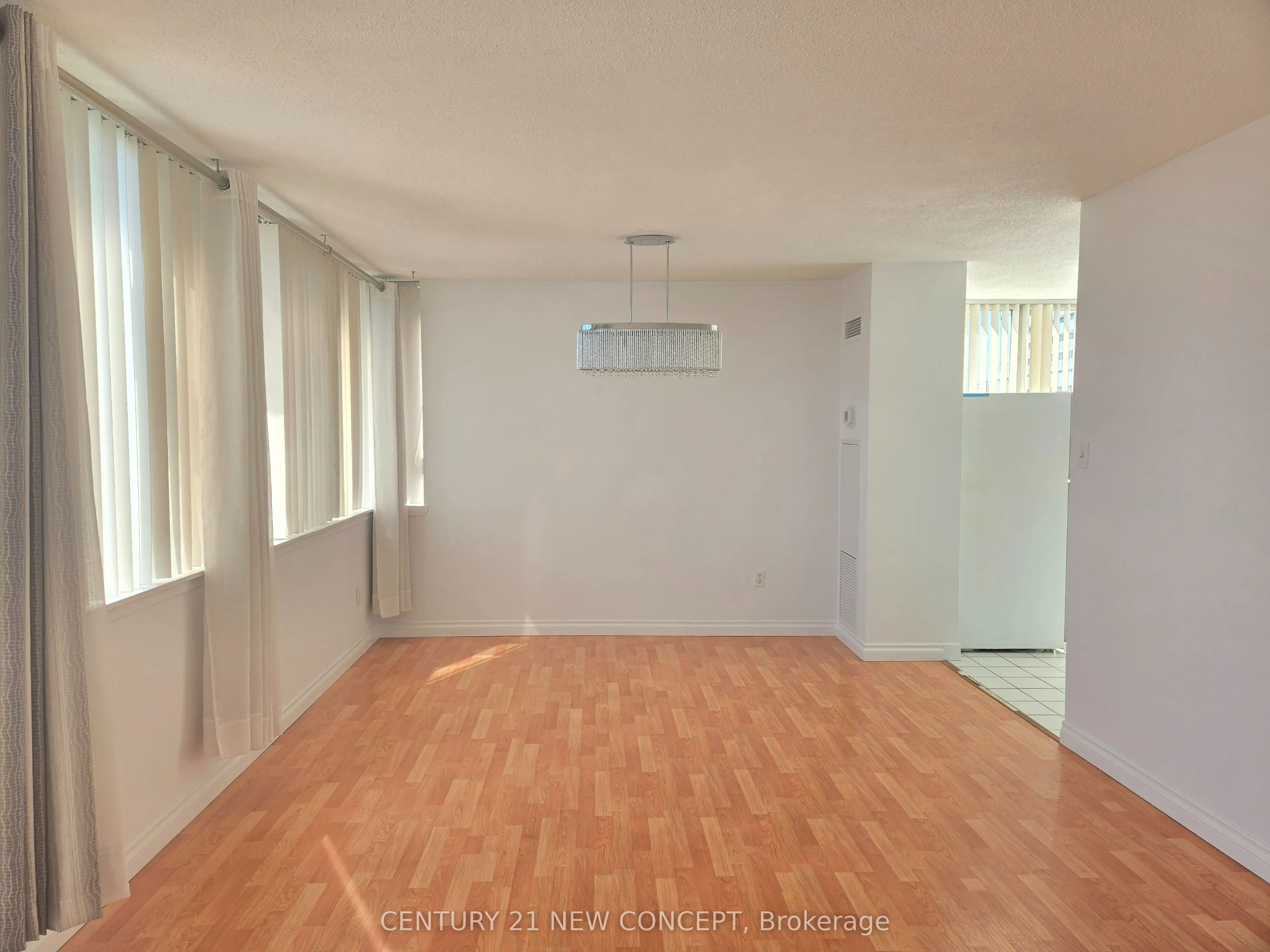 350 Webb Drive, #702