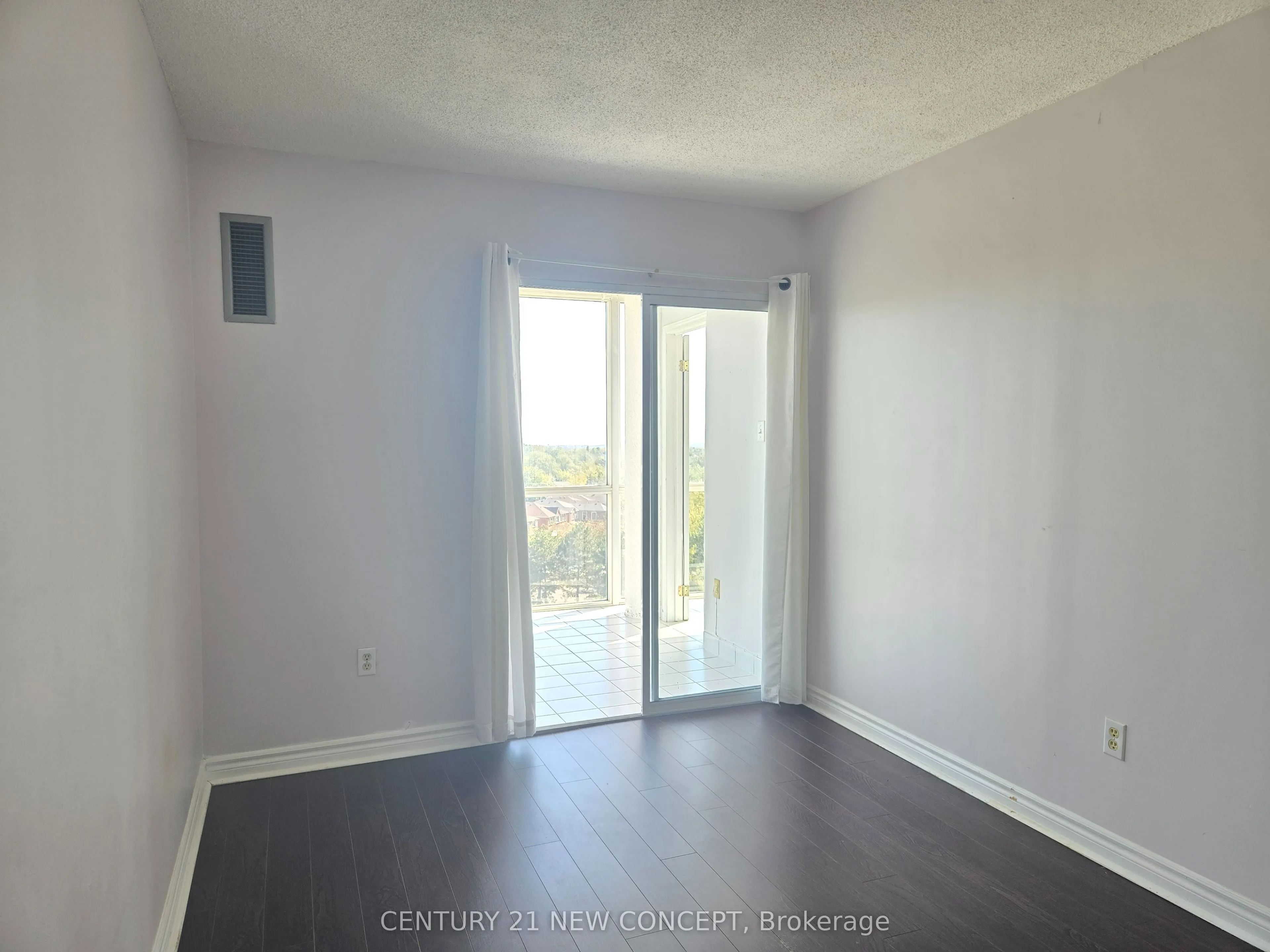 350 Webb Drive, #702