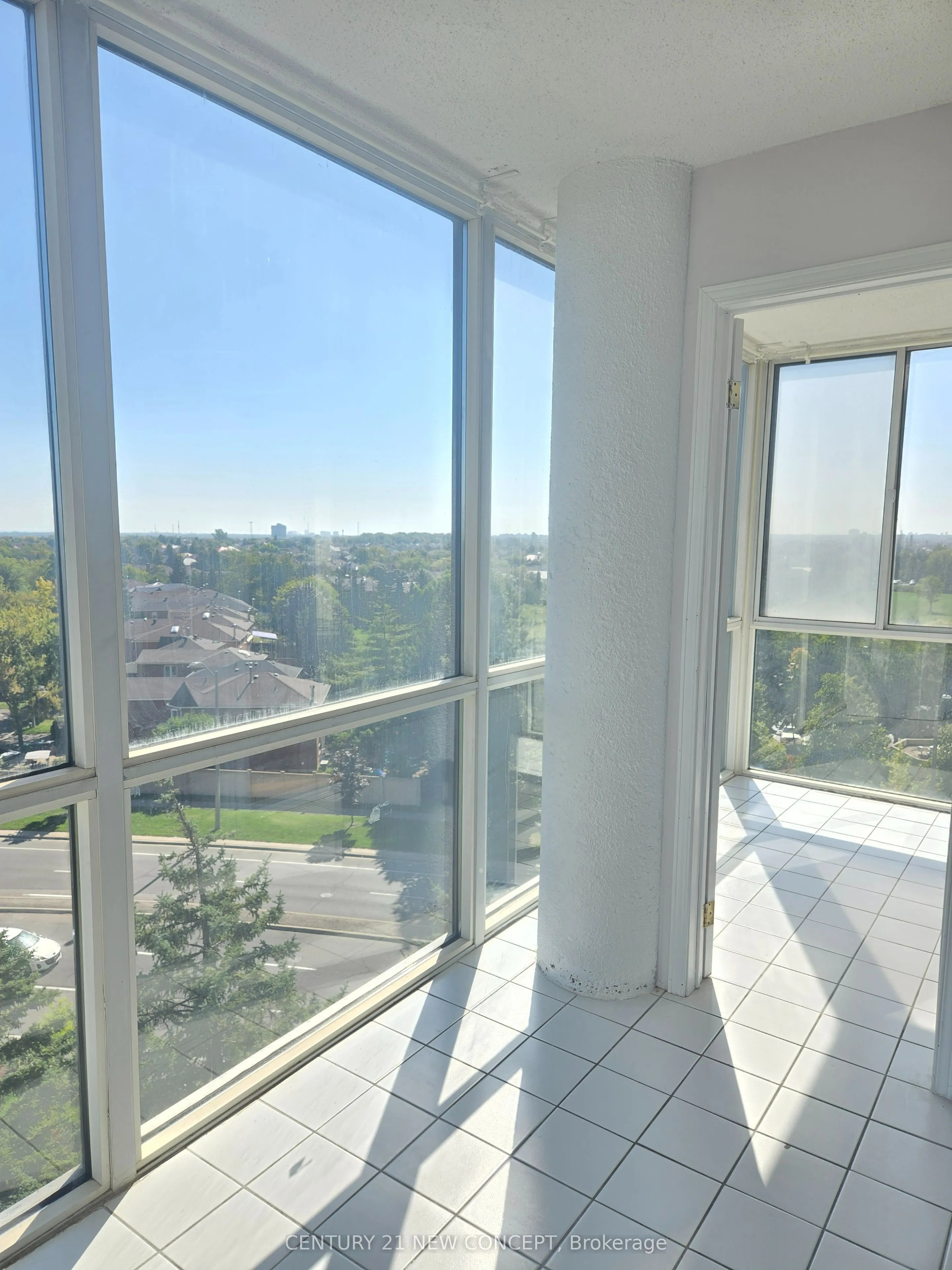 350 Webb Drive, #702