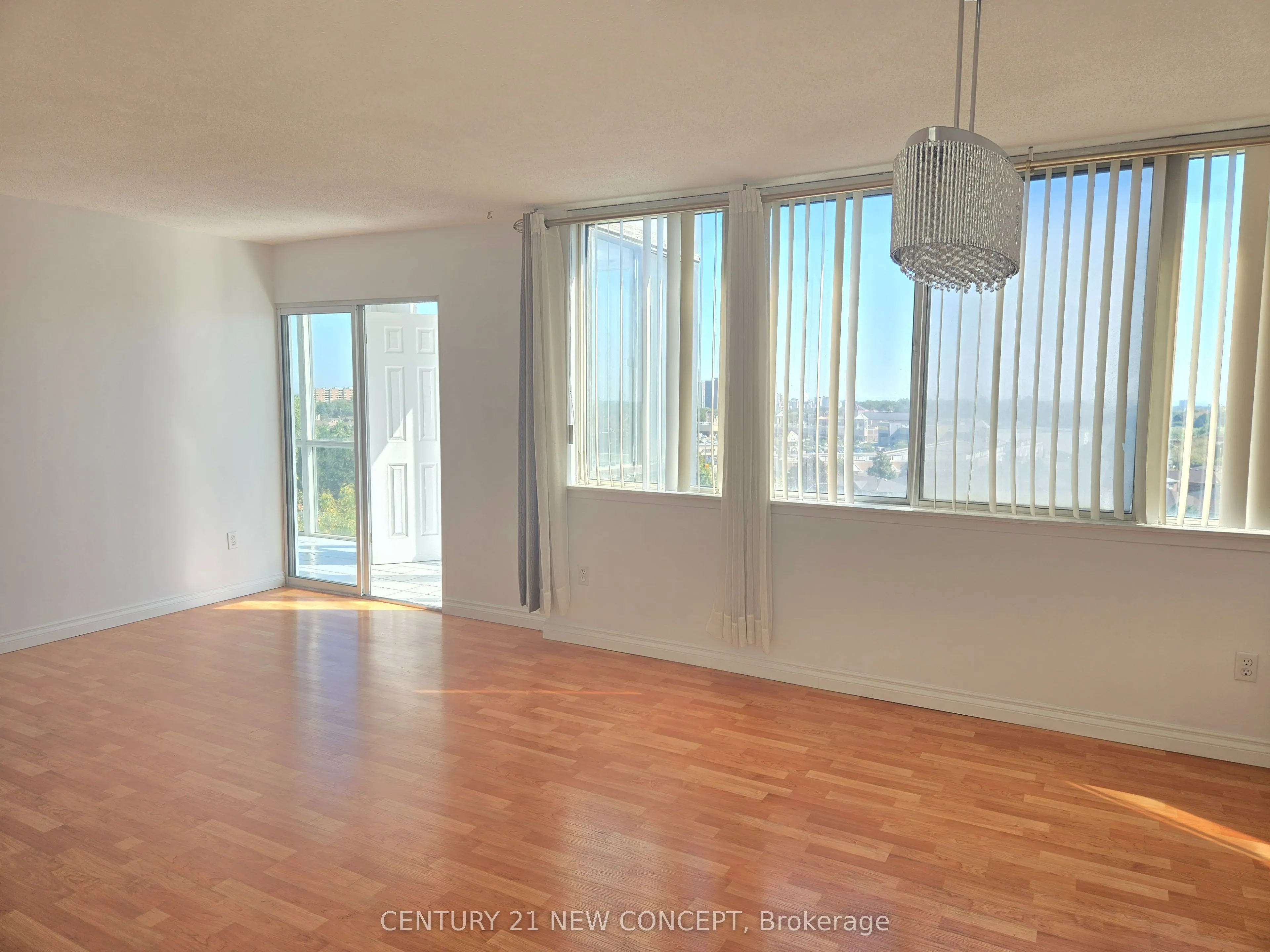350 Webb Drive, #702