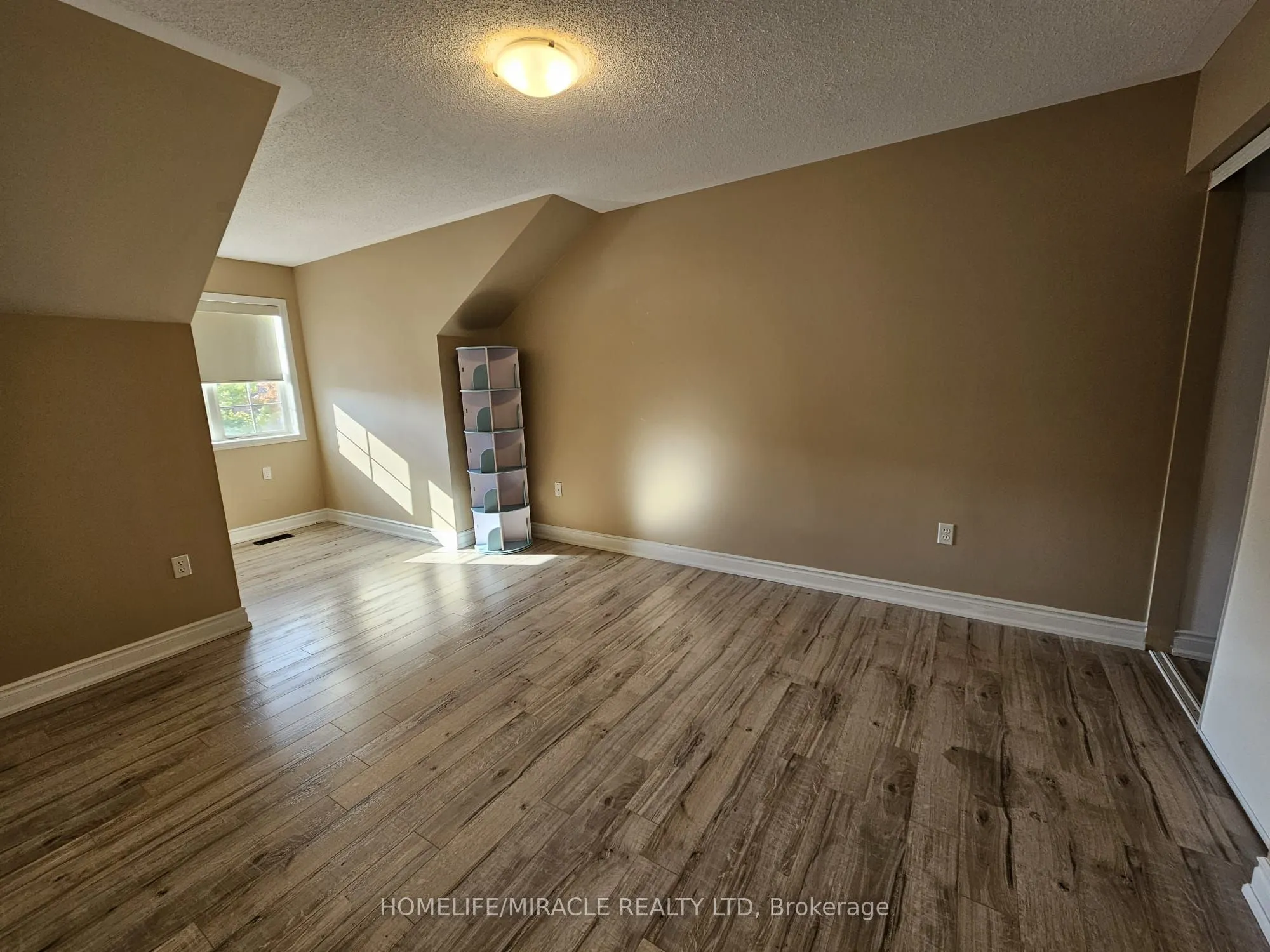 27 Pantano Place