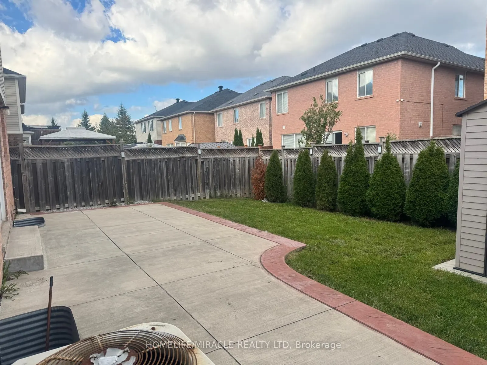 27 Pantano Place