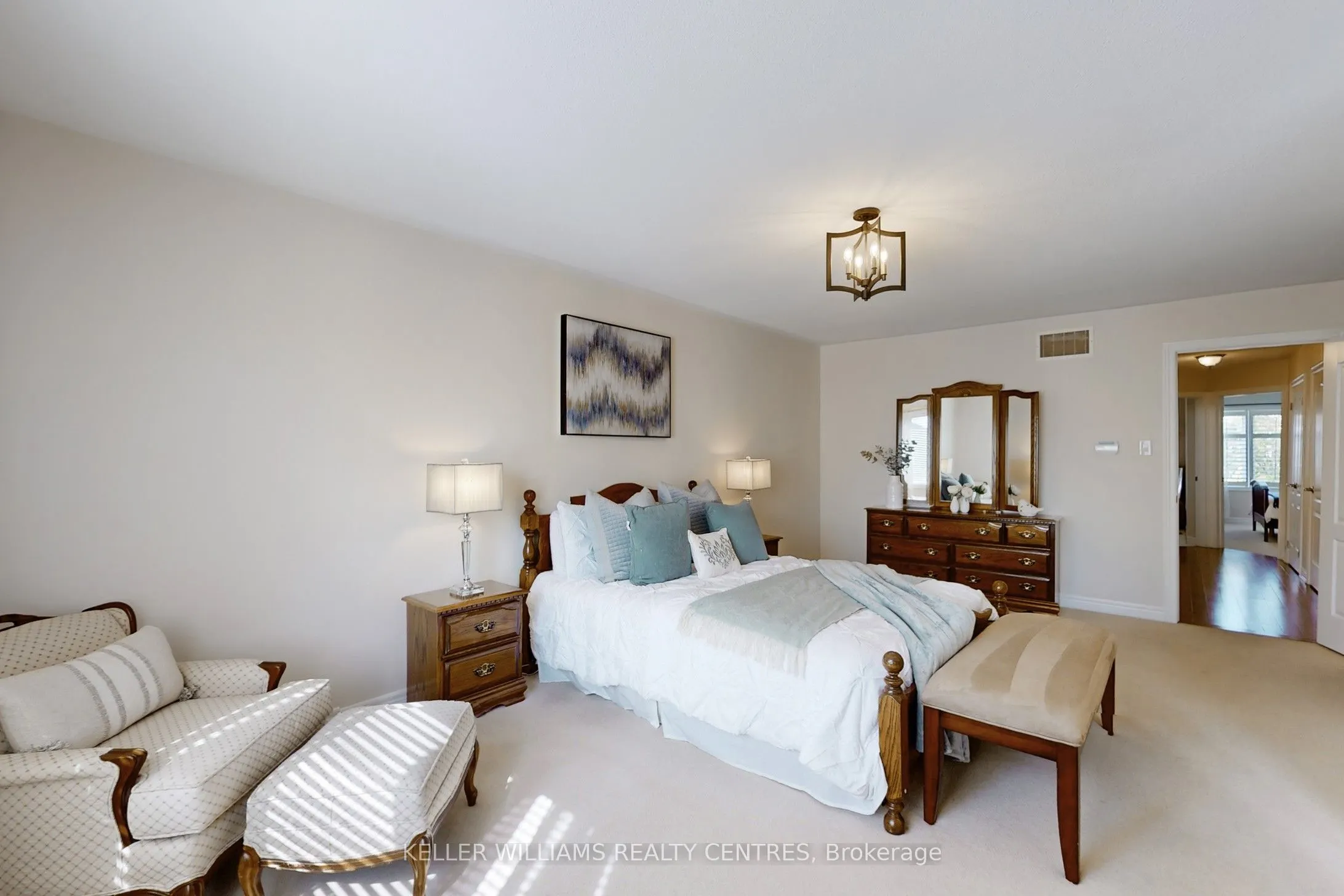 19 Diamond Leaf Lane