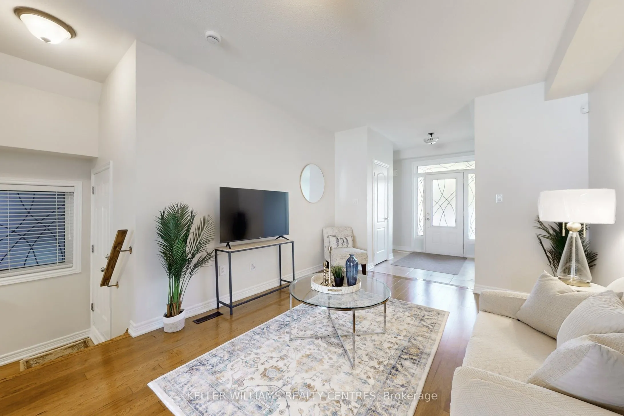 19 Diamond Leaf Lane