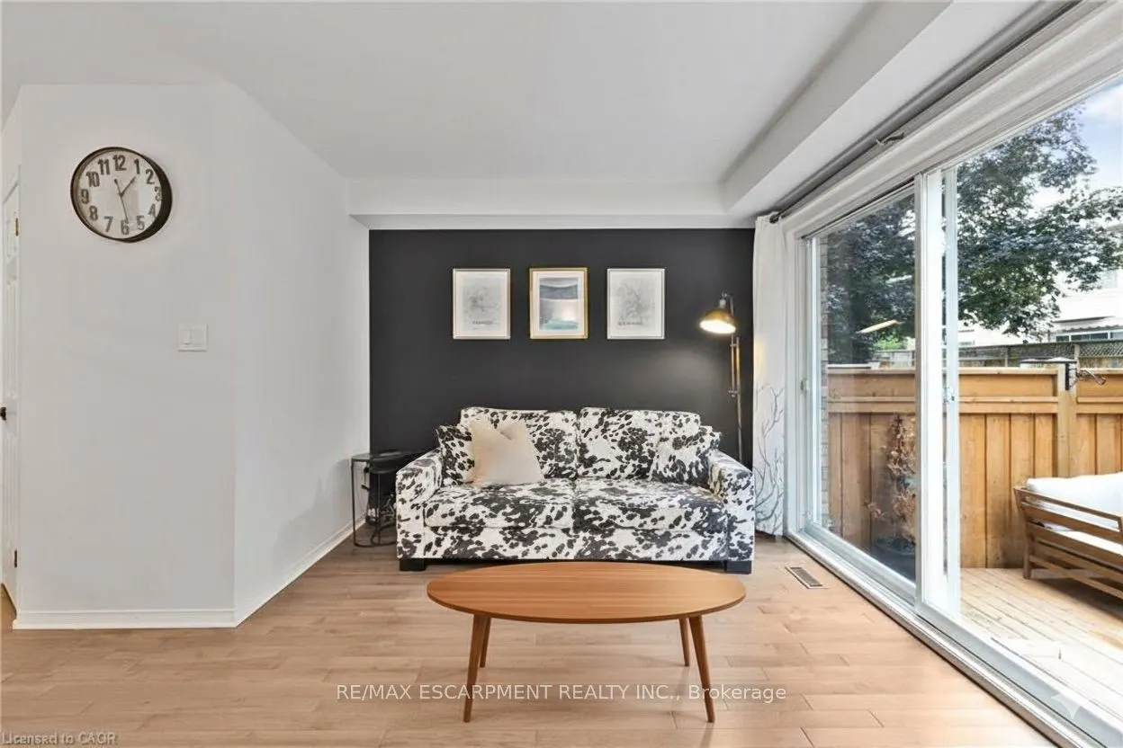 2015 Cleaver Avenue, #5