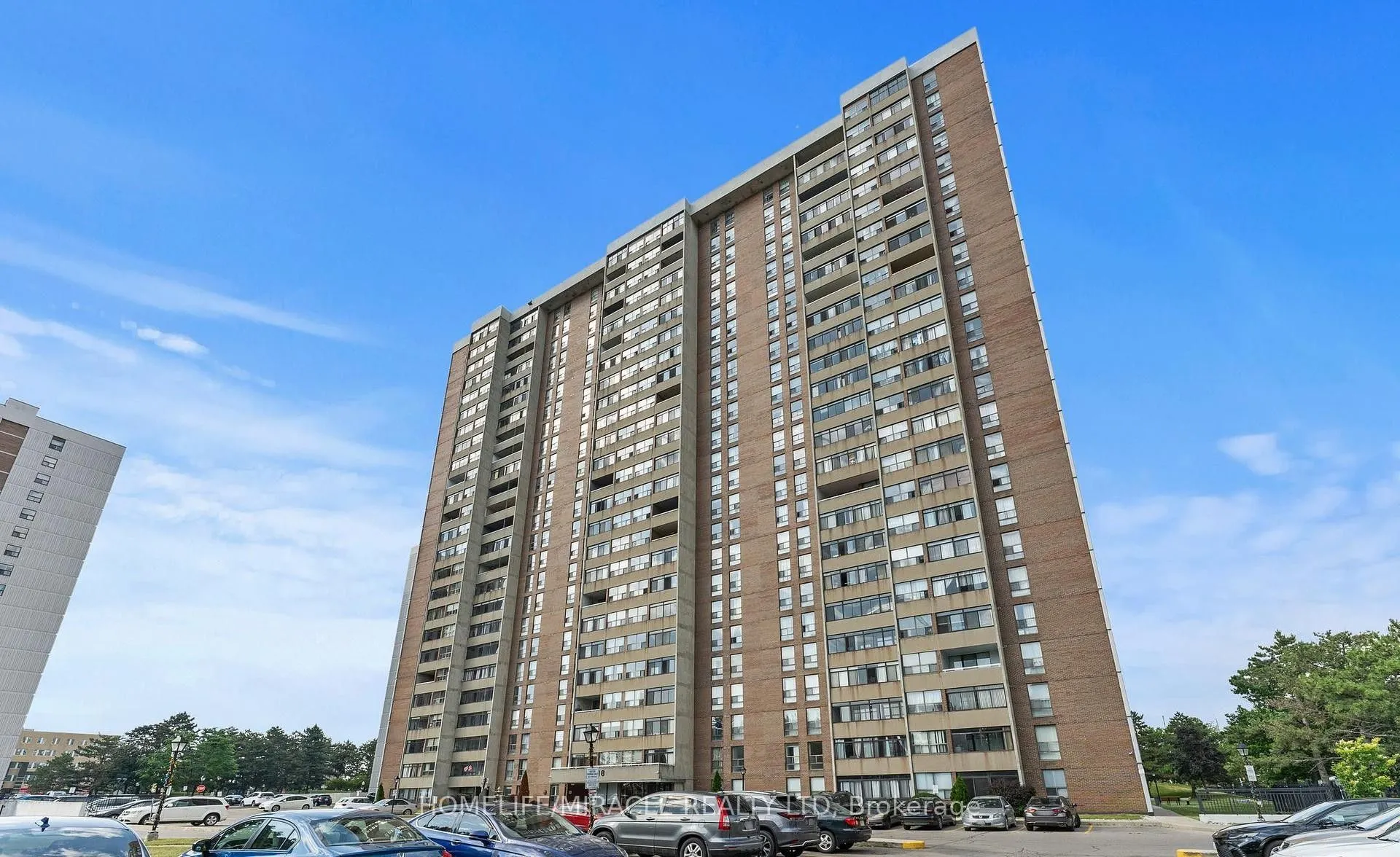 18 Knightsbridge Road, #2605