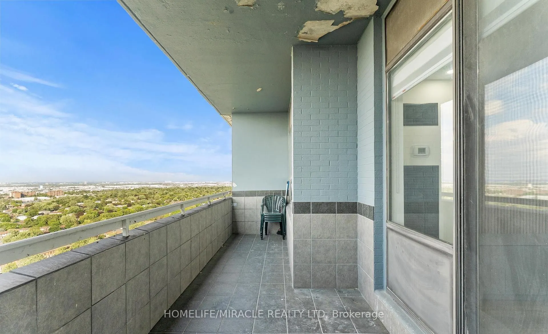 18 Knightsbridge Road, #2605