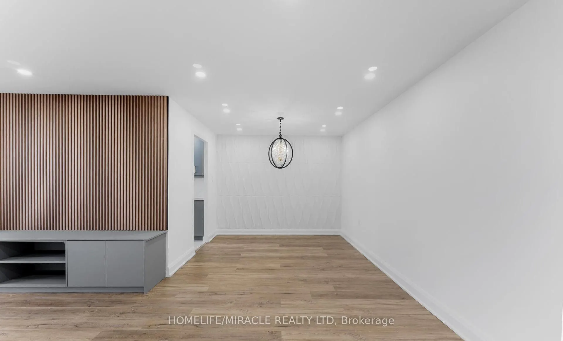 18 Knightsbridge Road, #2605