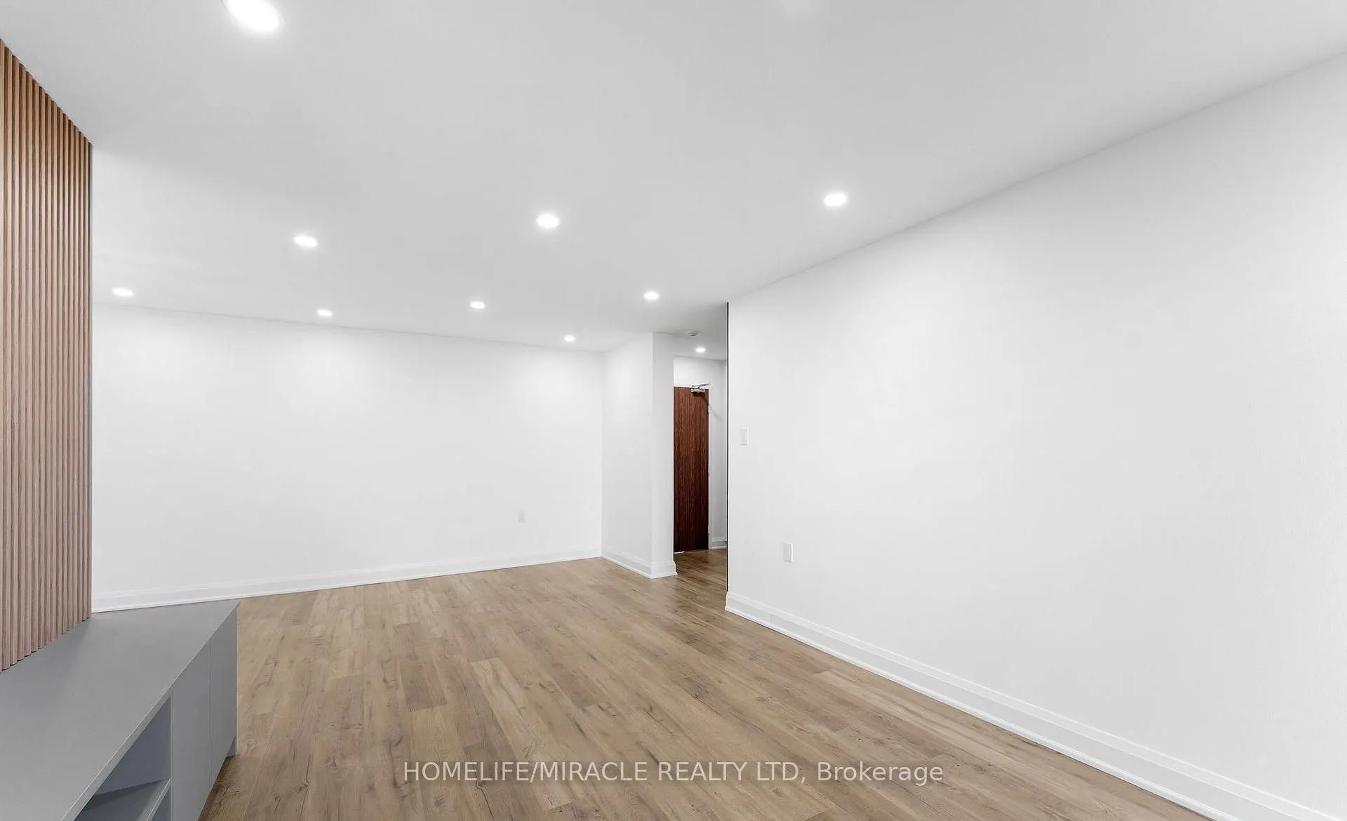 18 Knightsbridge Road, #2605