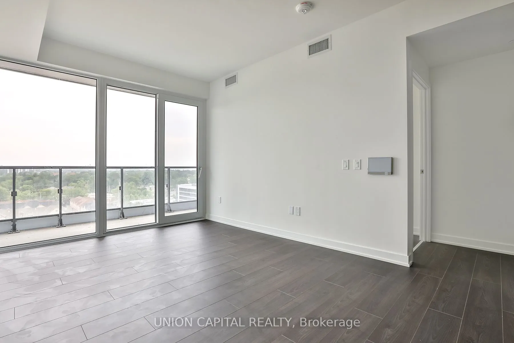 28 Ann Street, #1002