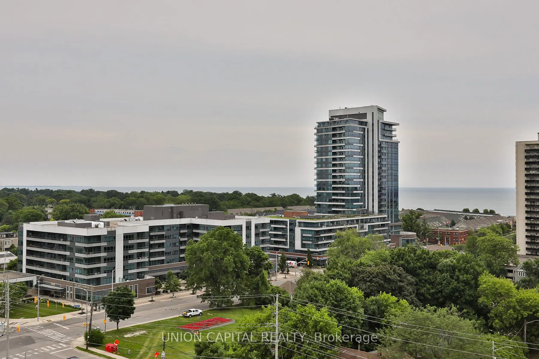 28 Ann Street, #1002