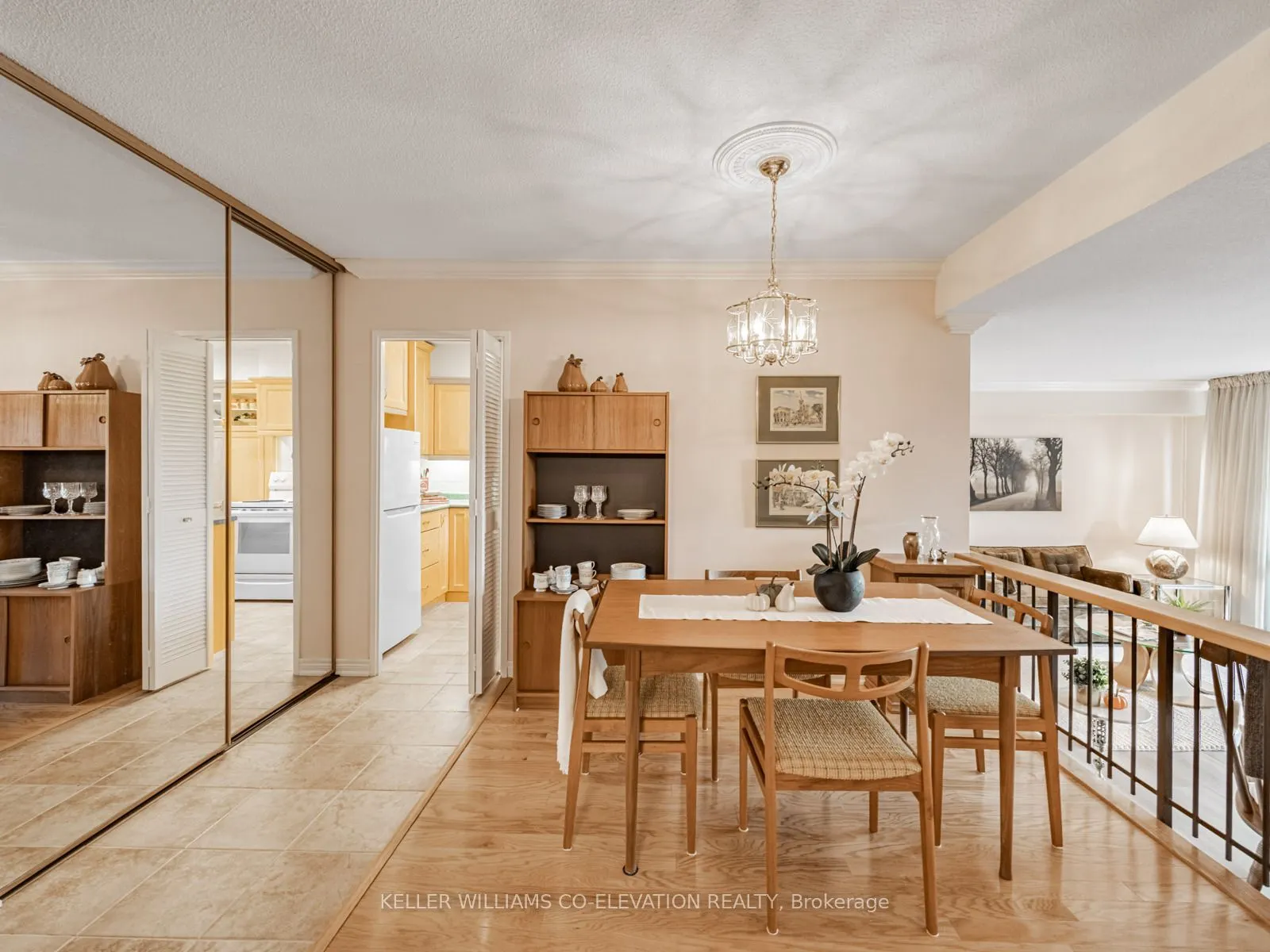 250 Scarlett Road, #308