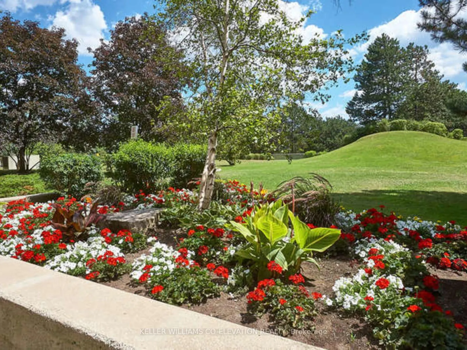 250 Scarlett Road, #308