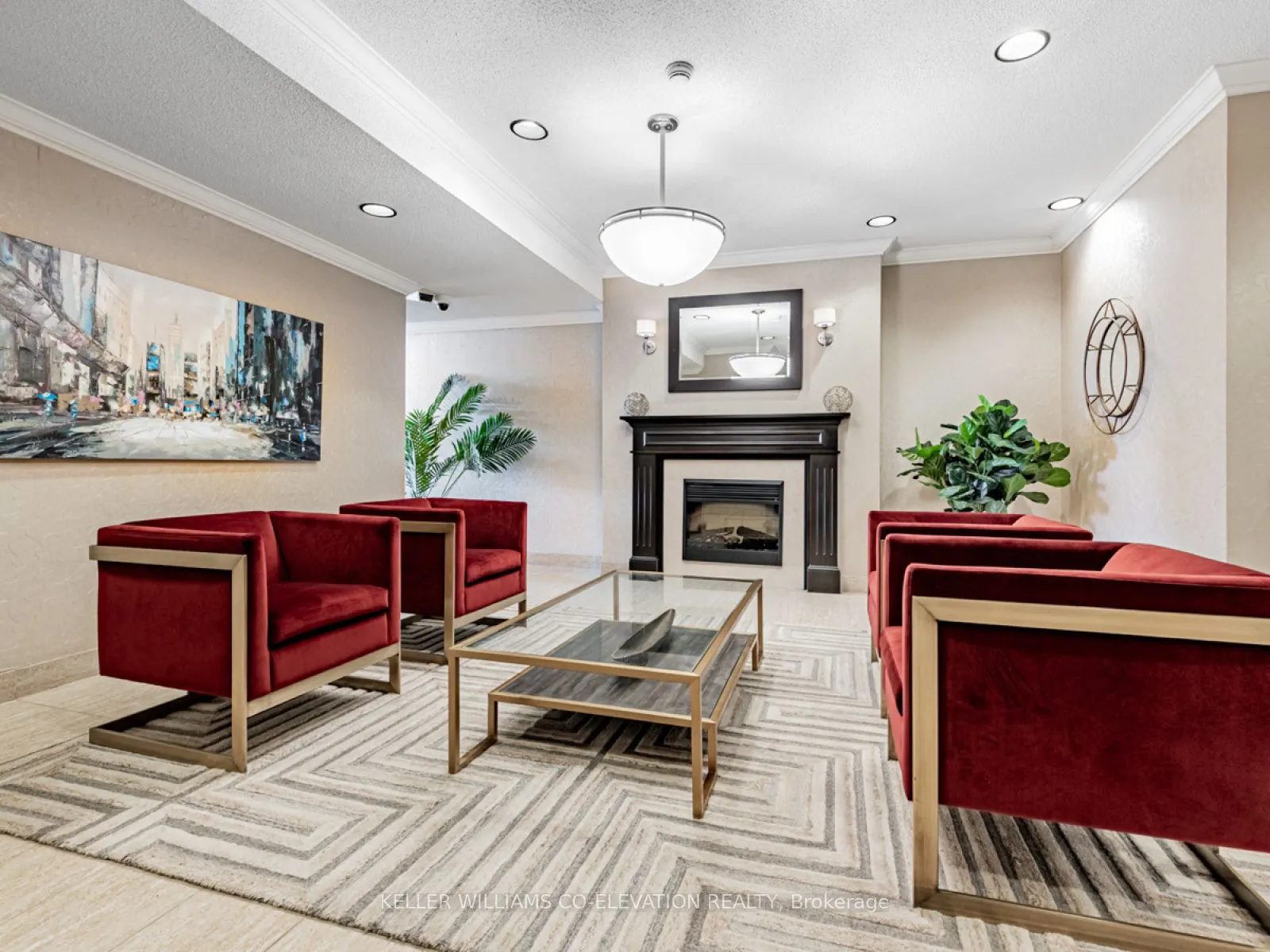 250 Scarlett Road, #308