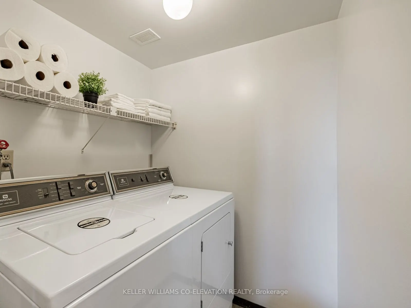 250 Scarlett Road, #308