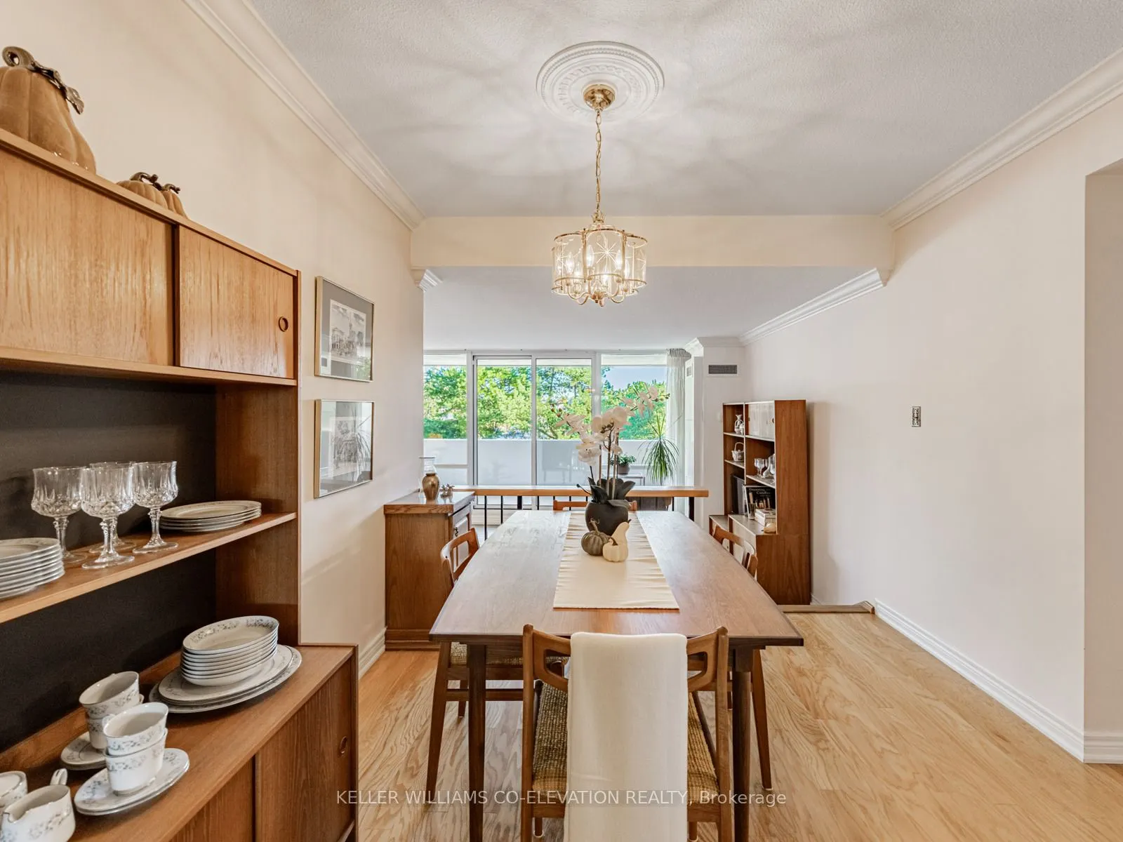 250 Scarlett Road, #308