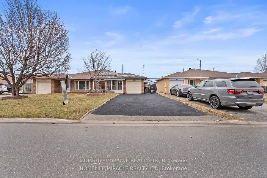 85 Autumn Boulevard
