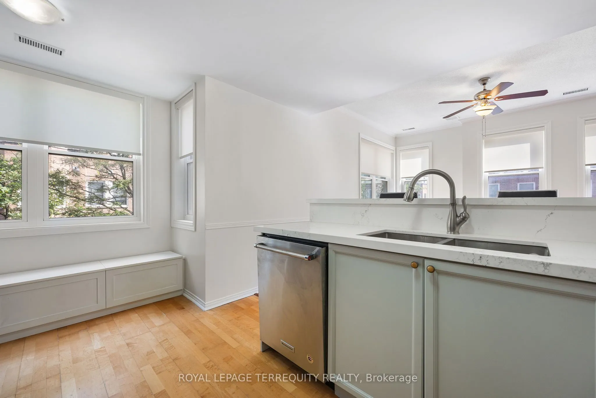 760 Lawrence Avenue W, #129