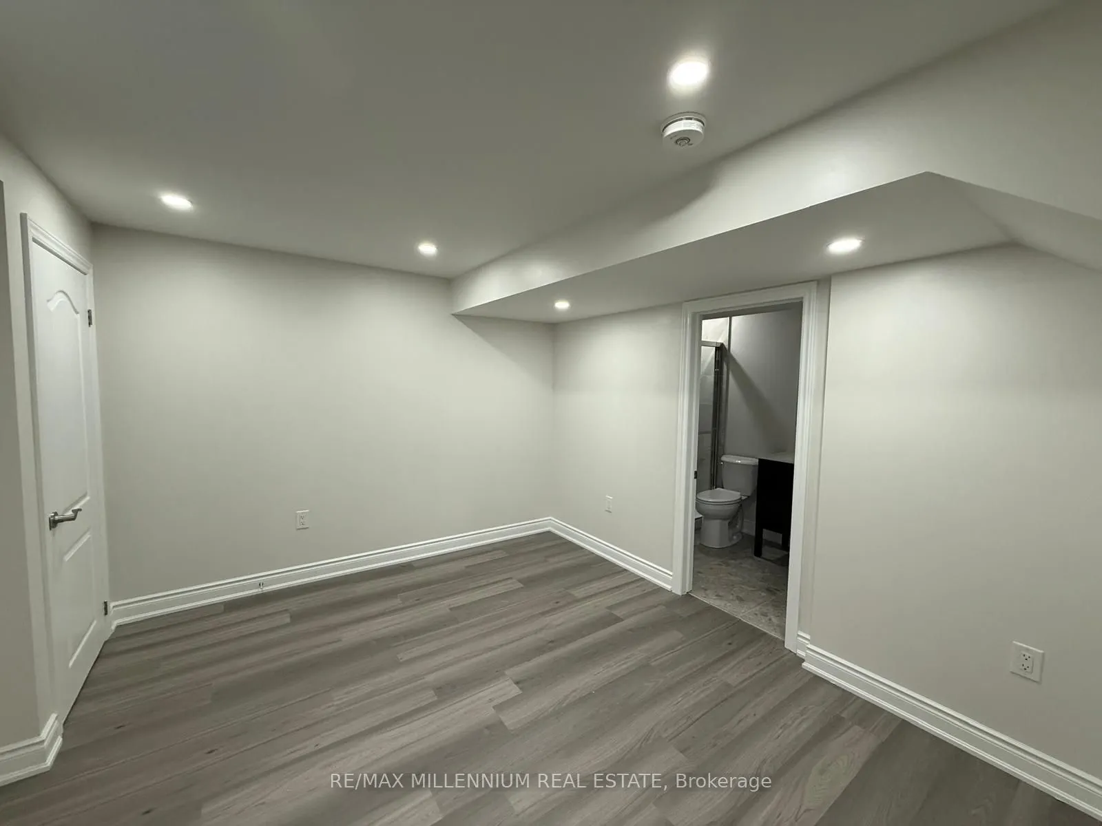 429 Stringer Circle