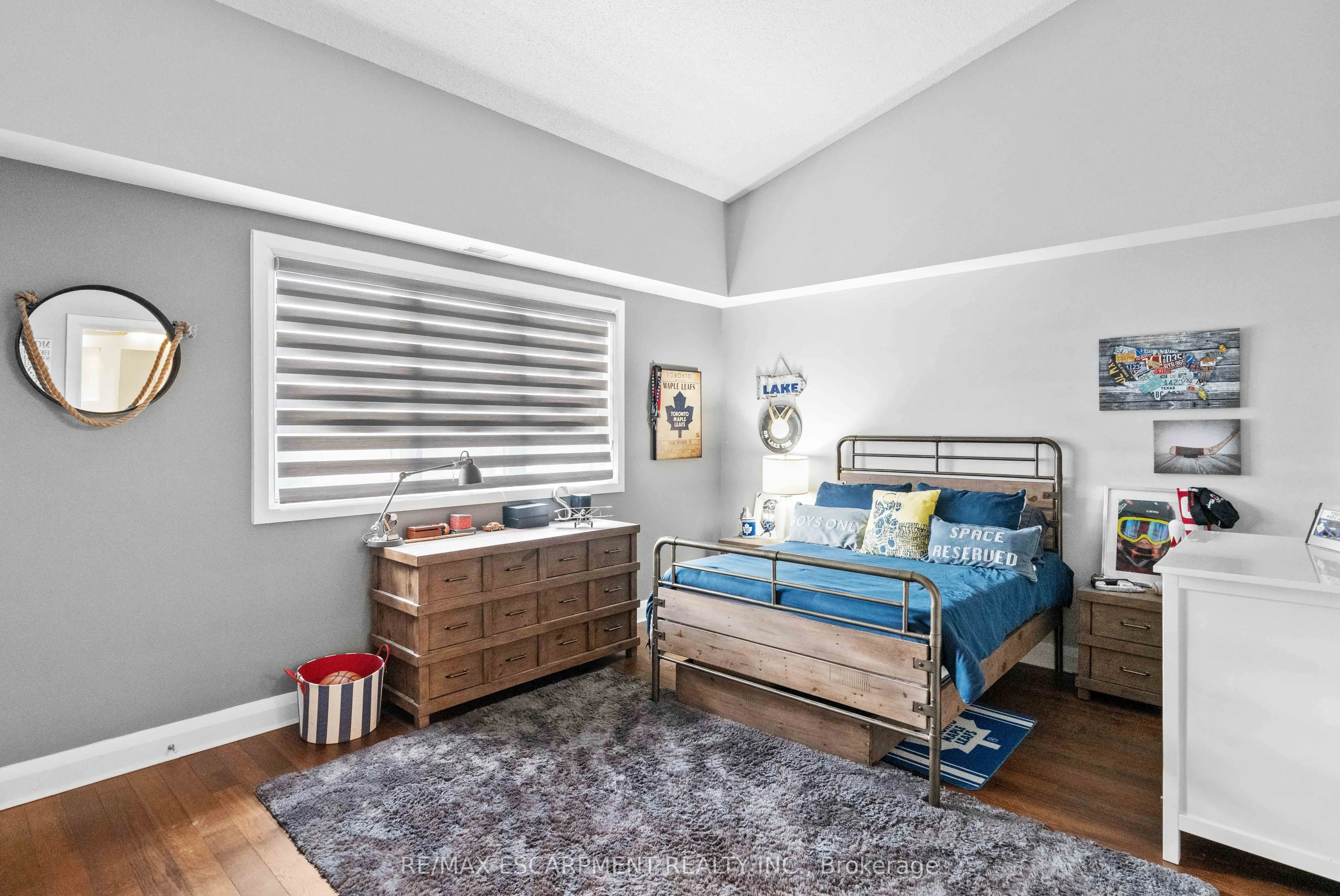 3230 New Street, #3