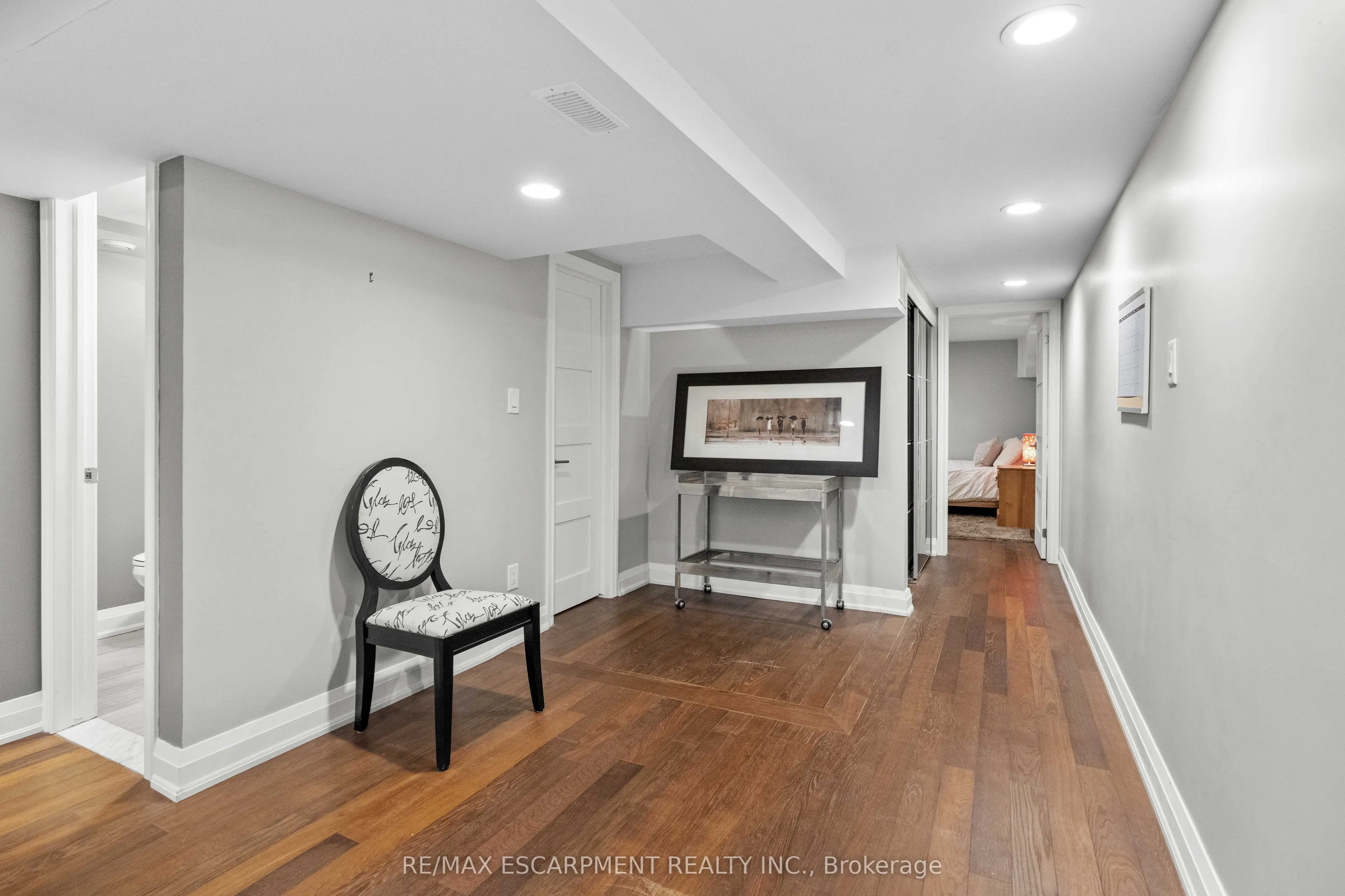3230 New Street, #3