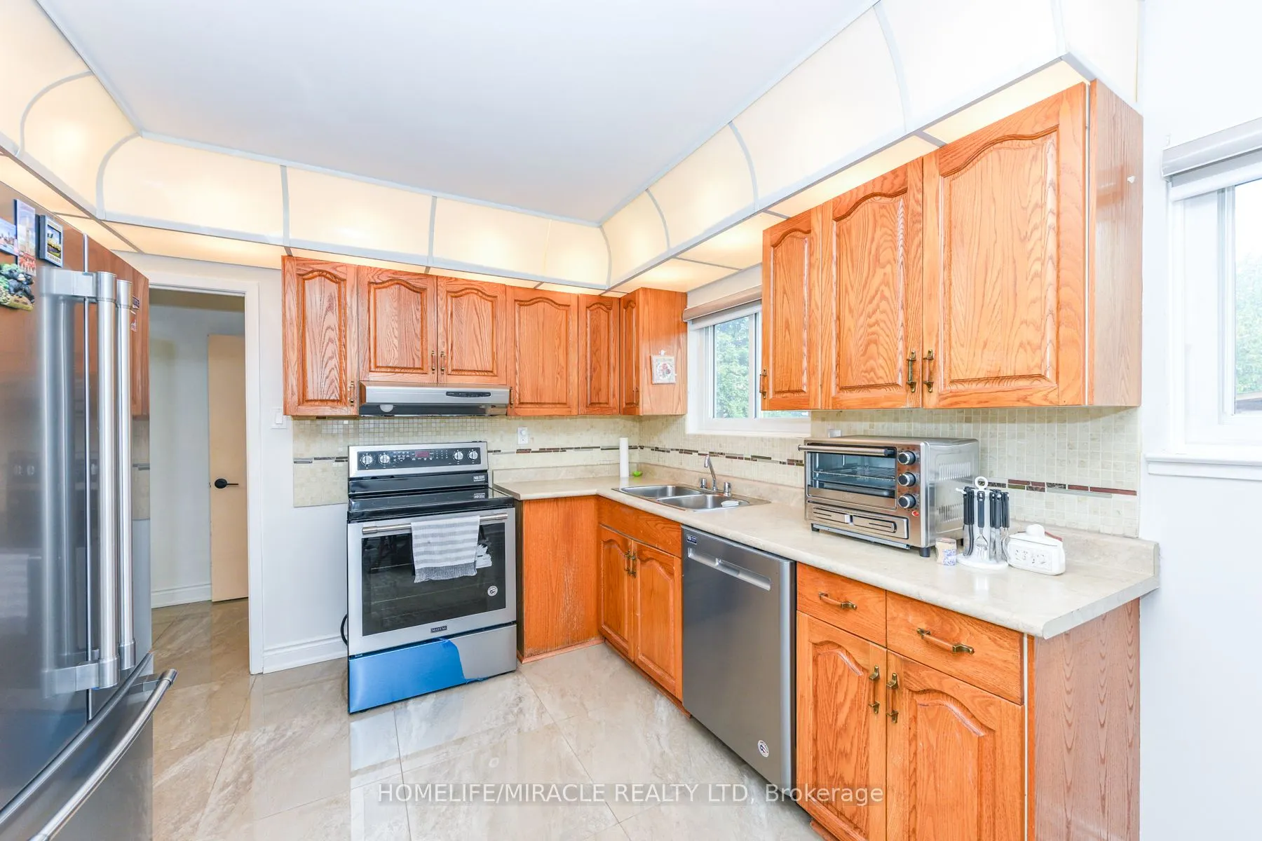 20 Charnleigh Court, #UPPER