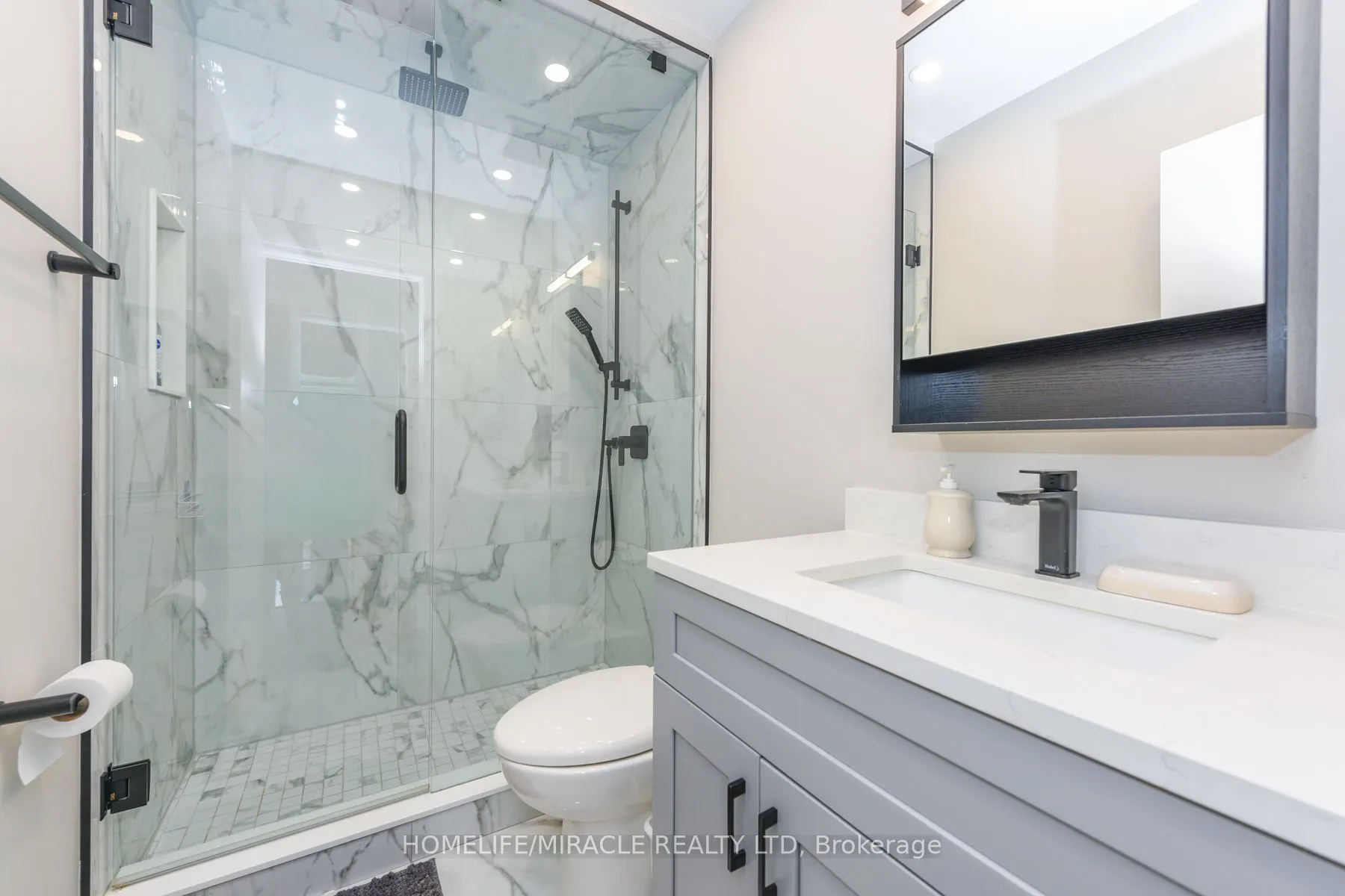 20 Charnleigh Court, #UPPER