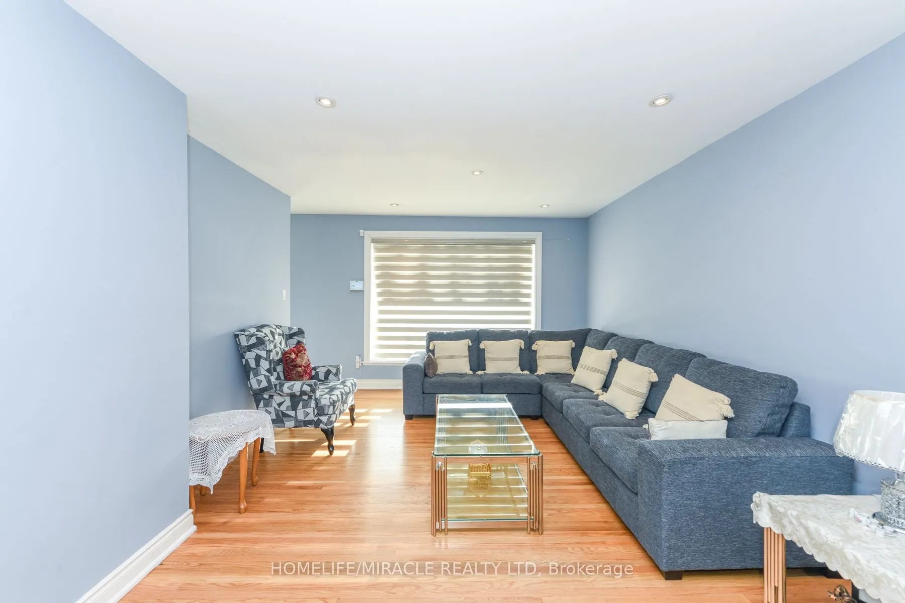 20 Charnleigh Court, #UPPER