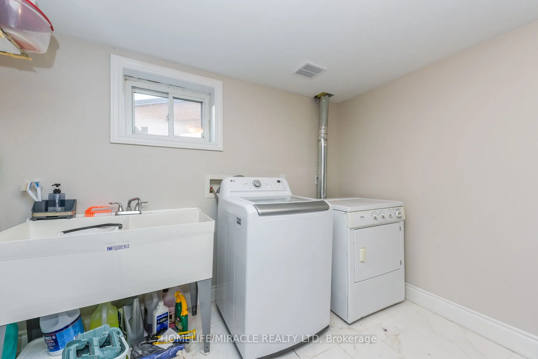 20 Charnleigh Court, #Basement