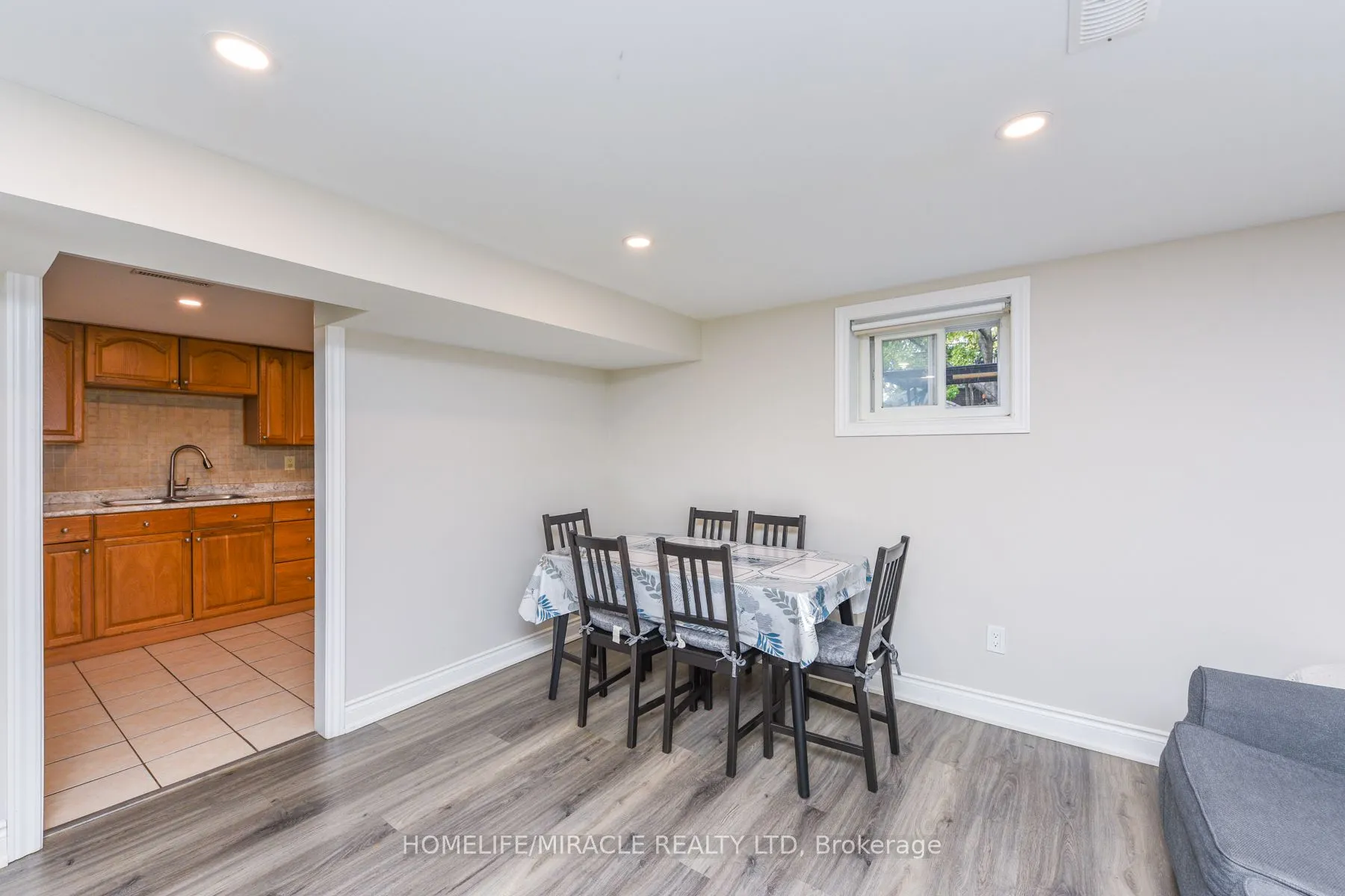 20 Charnleigh Court, #Basement