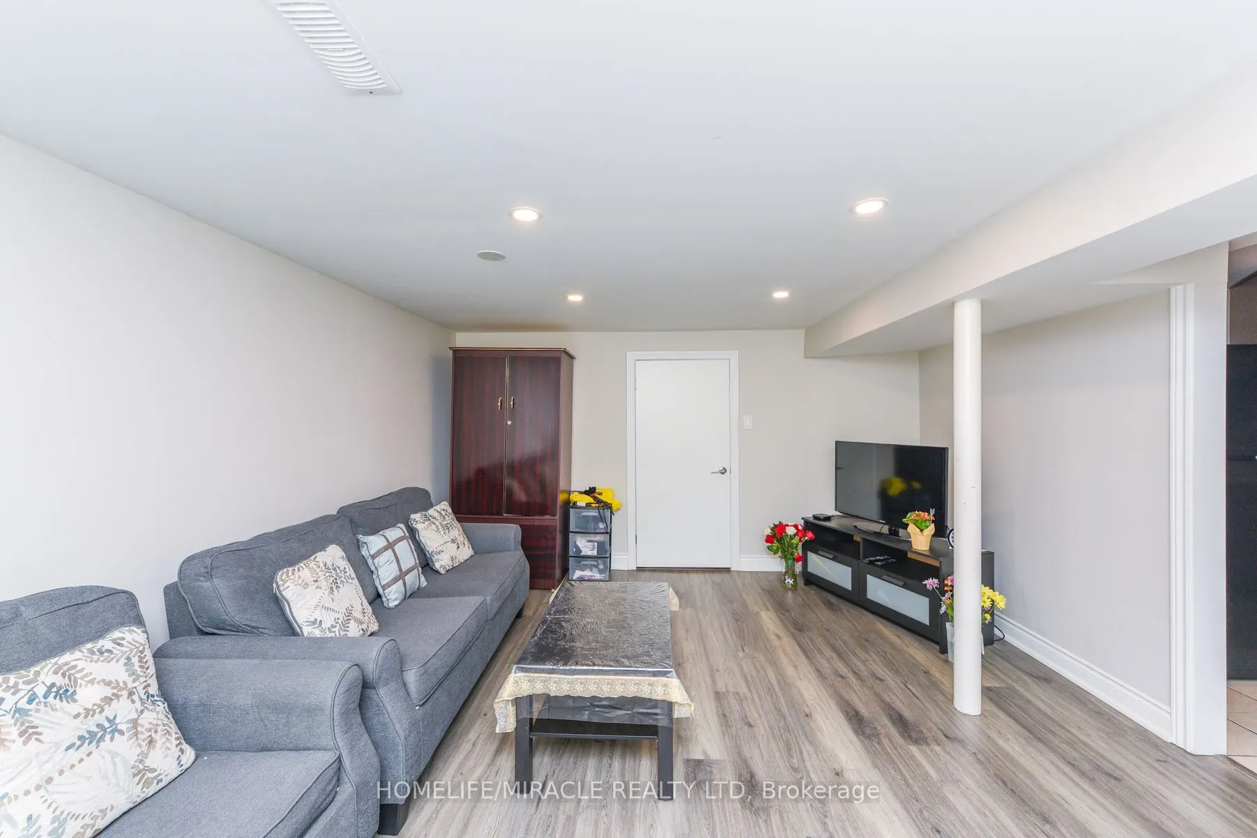 20 Charnleigh Court, #Basement