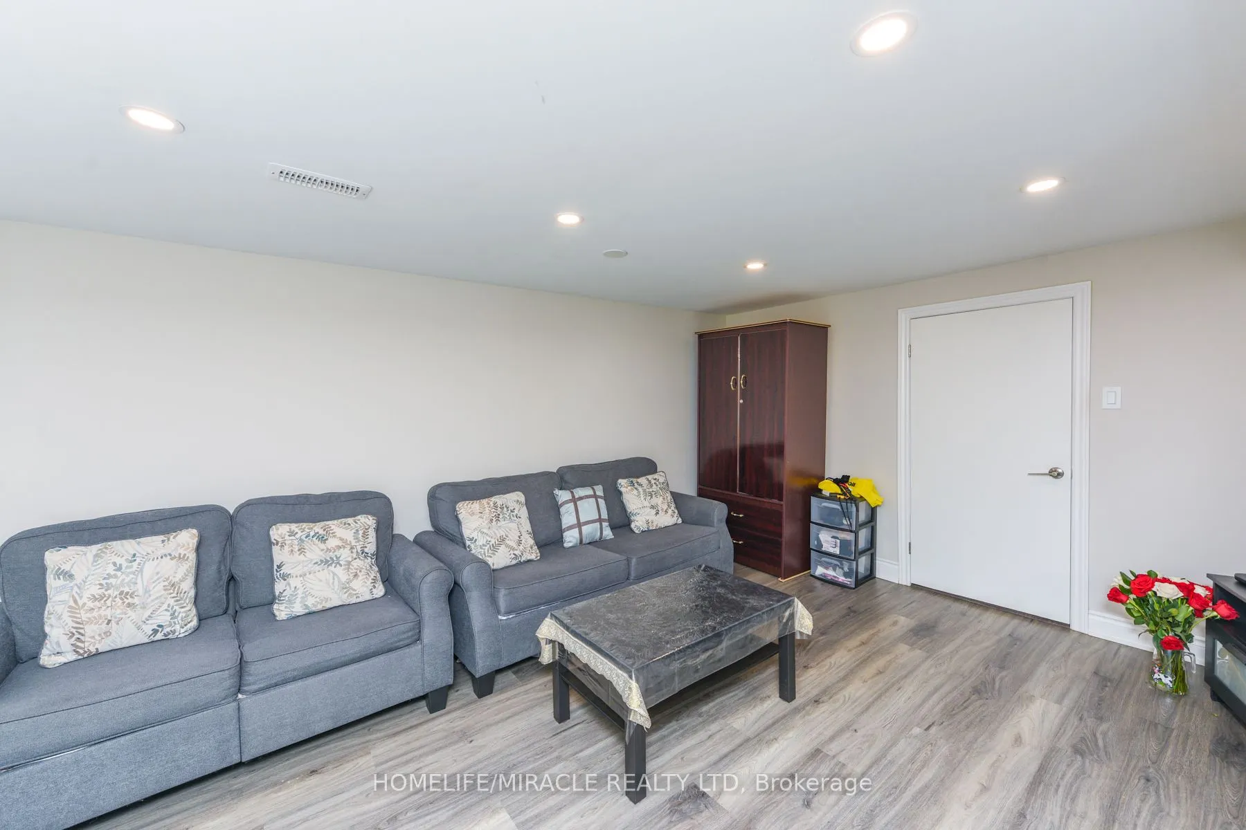 20 Charnleigh Court, #Basement