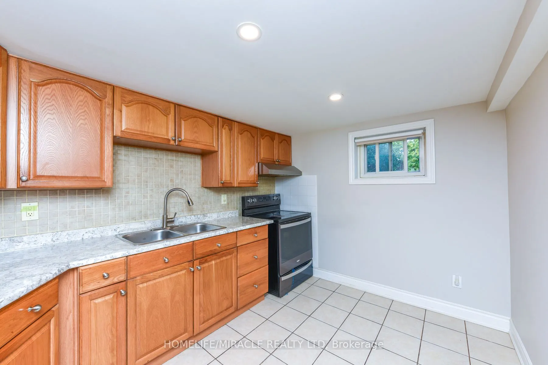 20 Charnleigh Court, #Basement