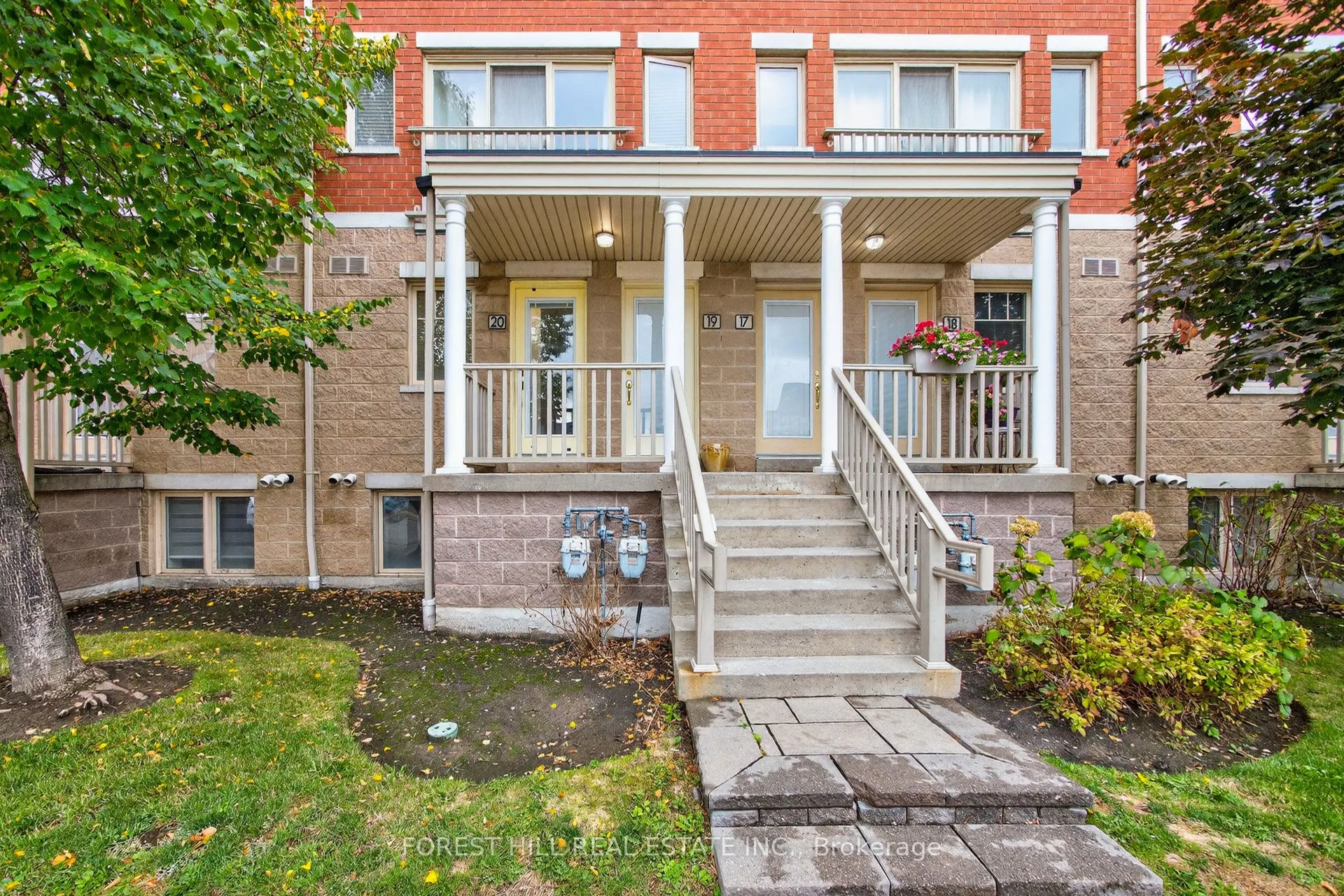 5050 Intrepid Drive, #20
