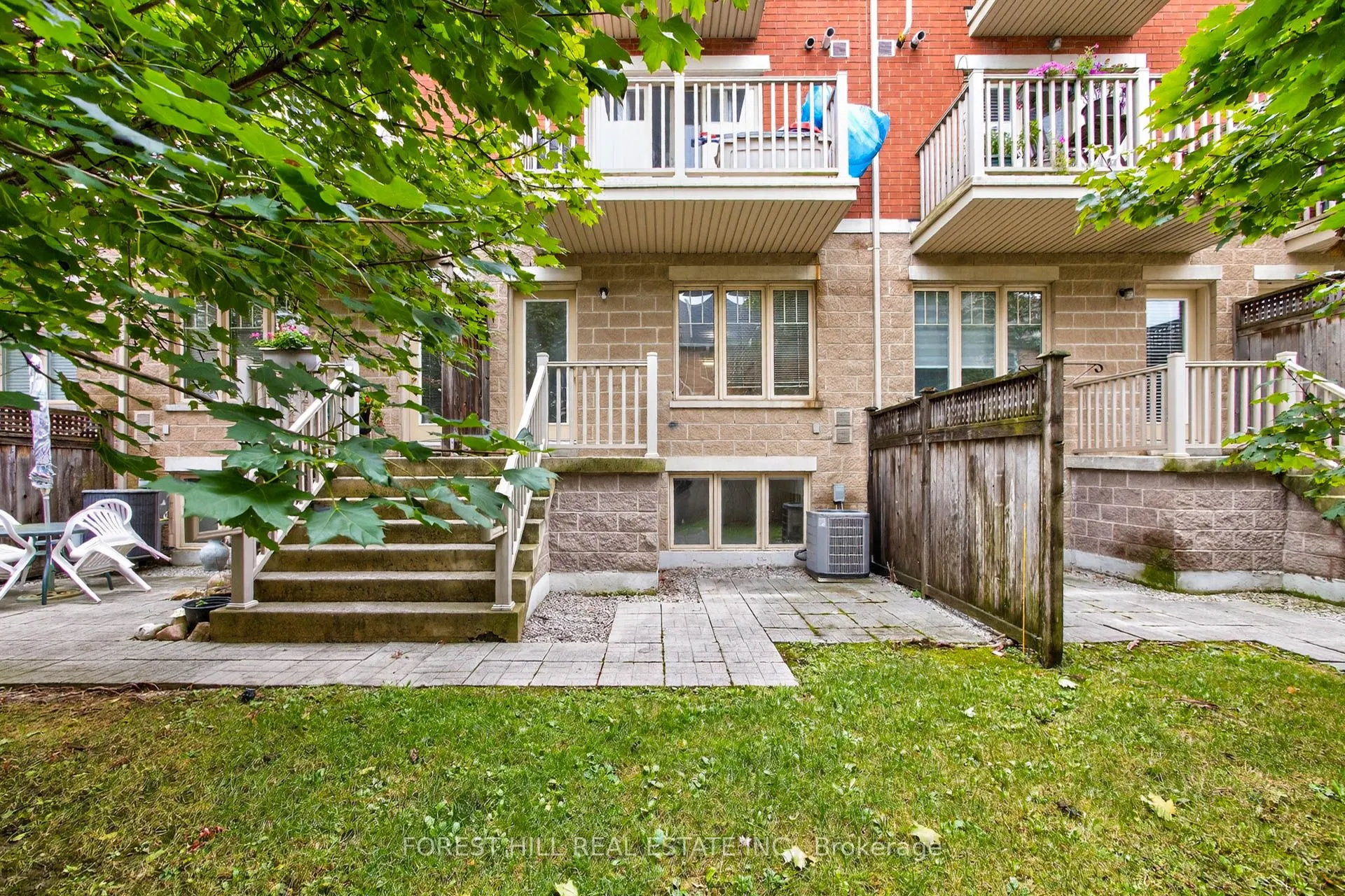 5050 Intrepid Drive, #20