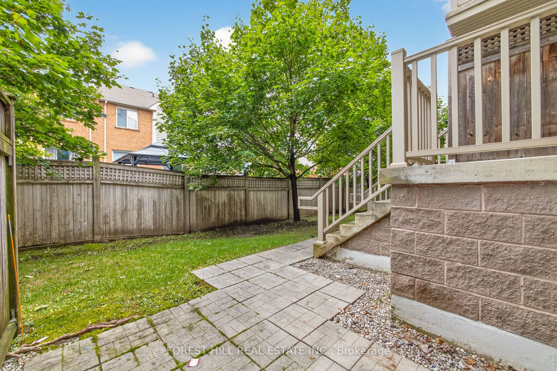 5050 Intrepid Drive, #20