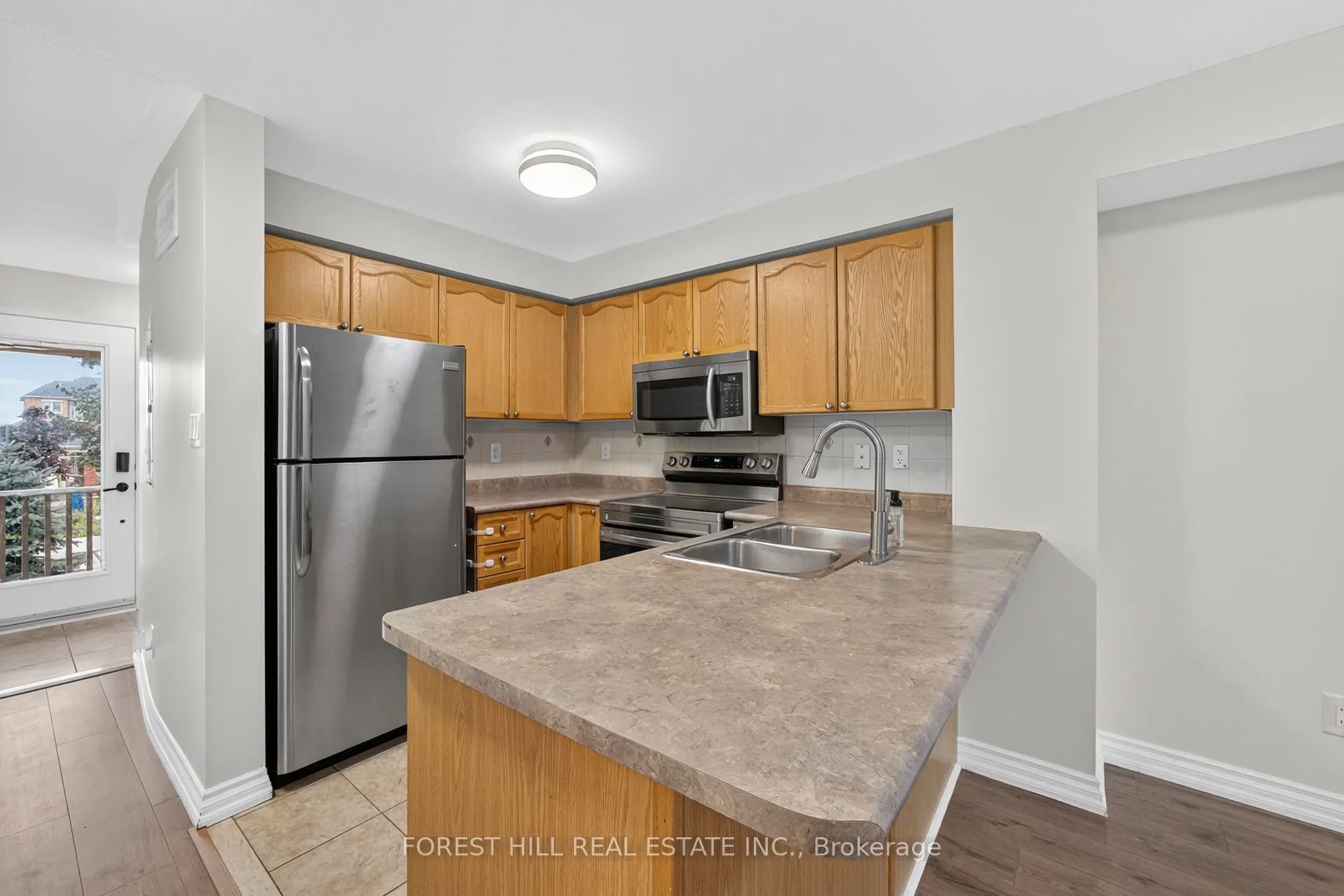 5050 Intrepid Drive, #20
