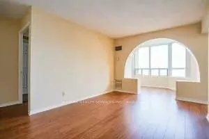 916 - 135 Hillcrest Avenue, #916