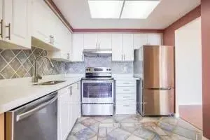 916 - 135 Hillcrest Avenue, #916