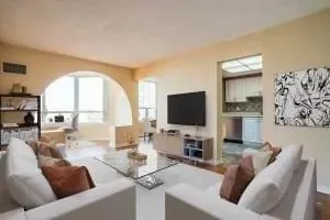 916 - 135 Hillcrest Avenue, #916