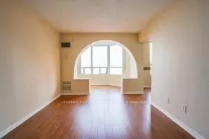 916 - 135 Hillcrest Avenue, #916
