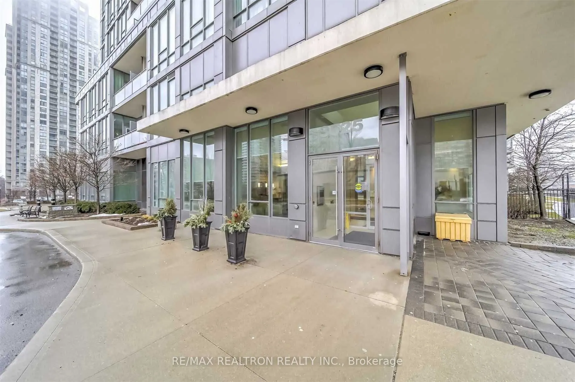 3525 Kariya Drive, #2810