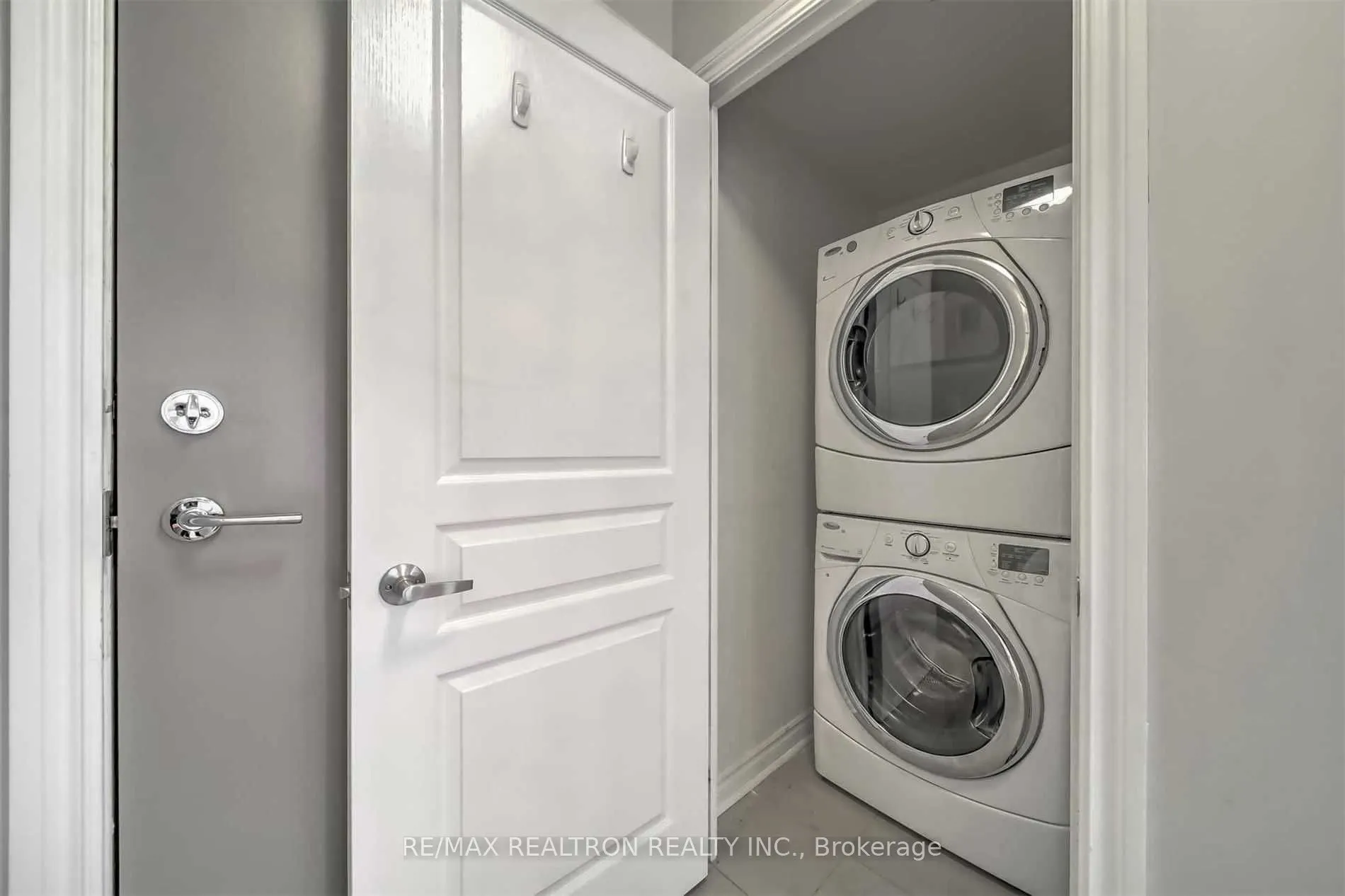 3525 Kariya Drive, #2810
