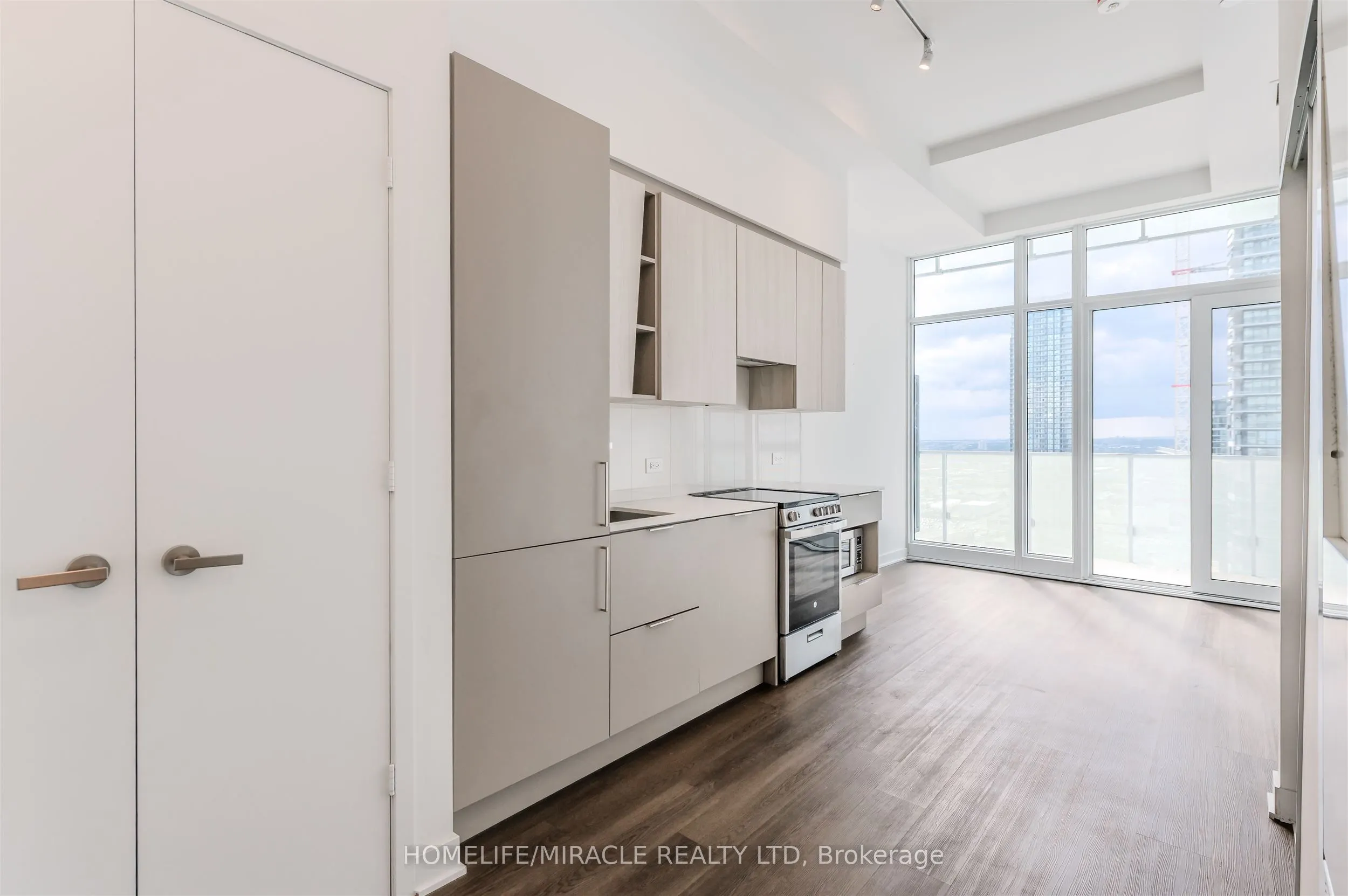 3900 Confederation Parkway, #2404