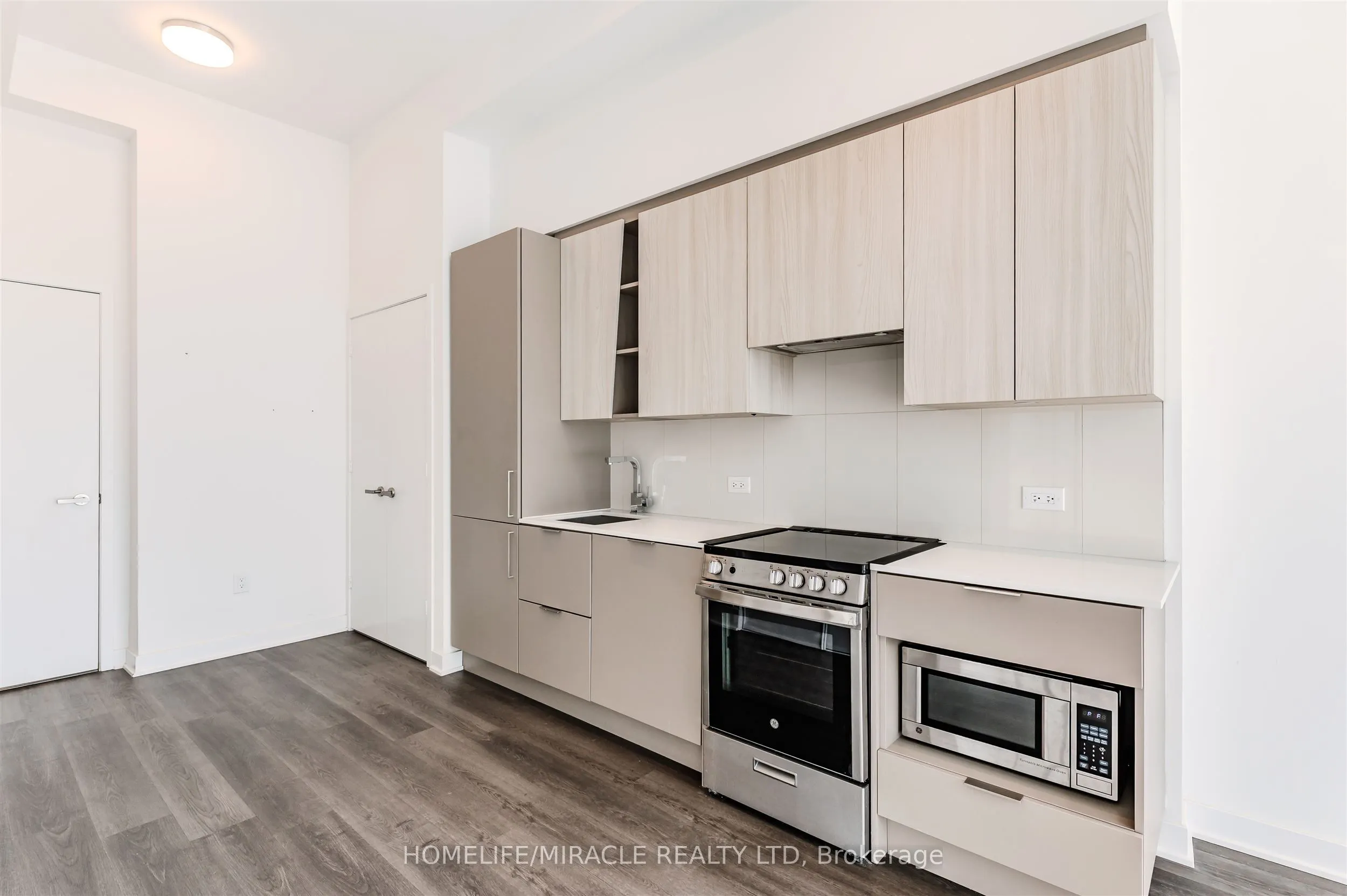 3900 Confederation Parkway, #2404