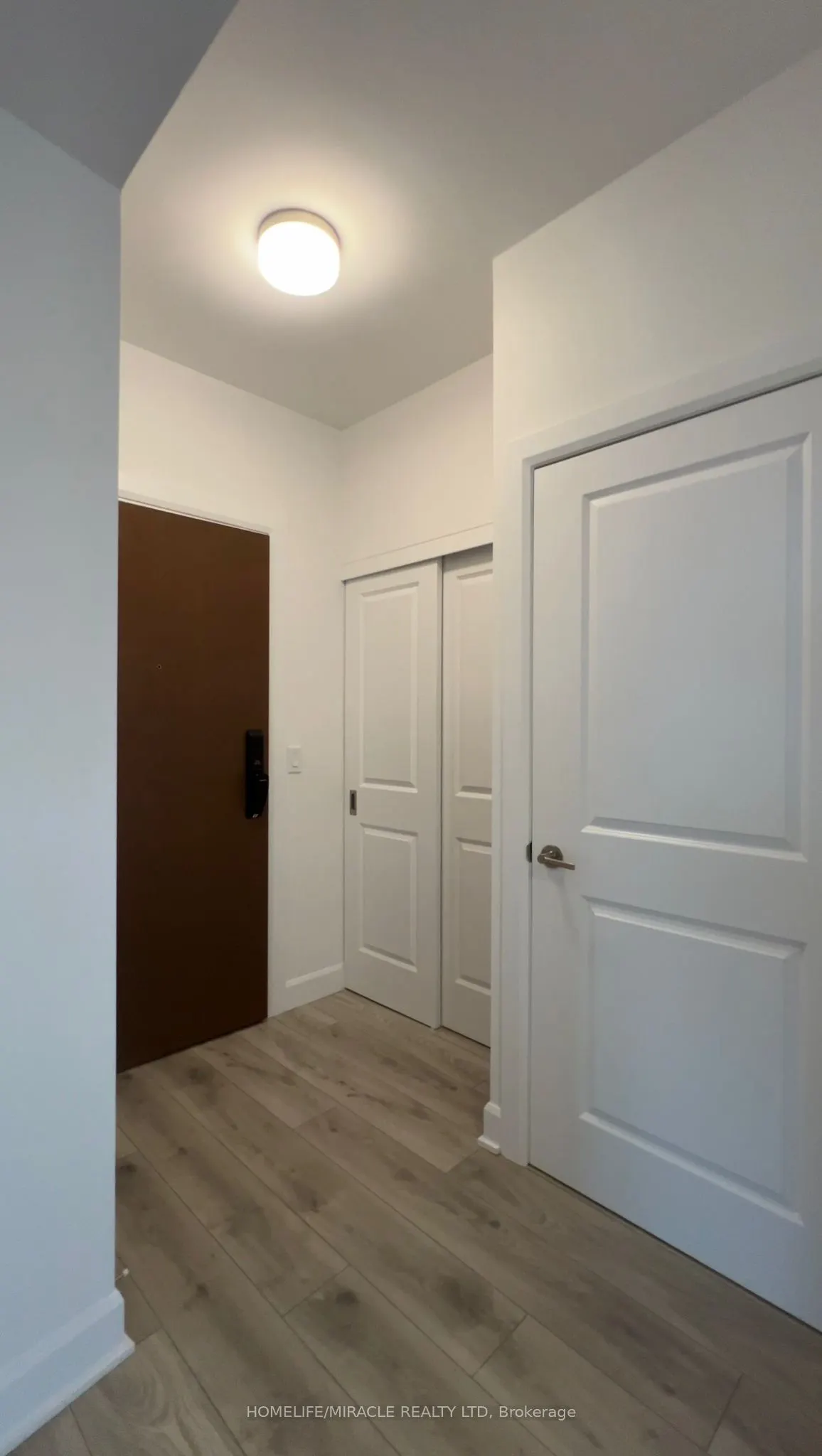 3240 William Coltson Avenue, #1009