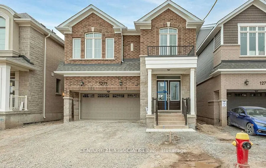 1271 Elderberry Crescent, #Upper
